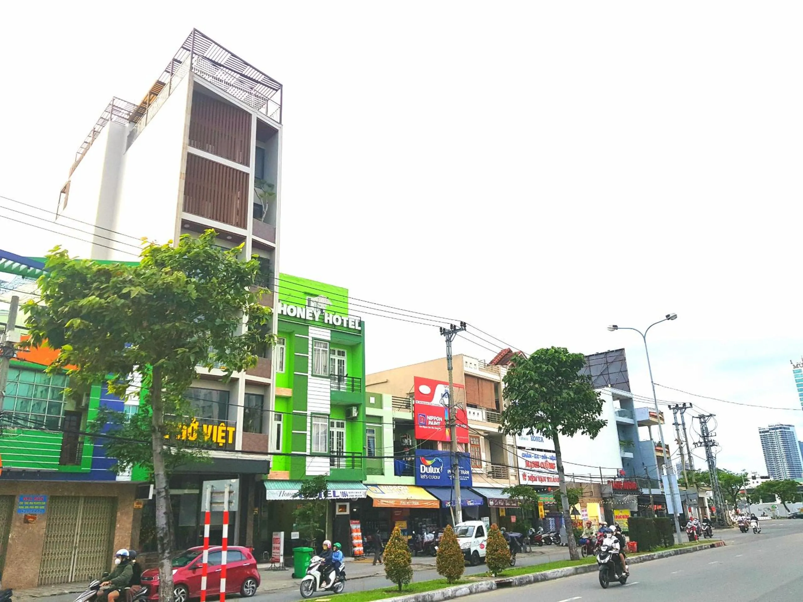 Property building in Honey Hotel Da Nang