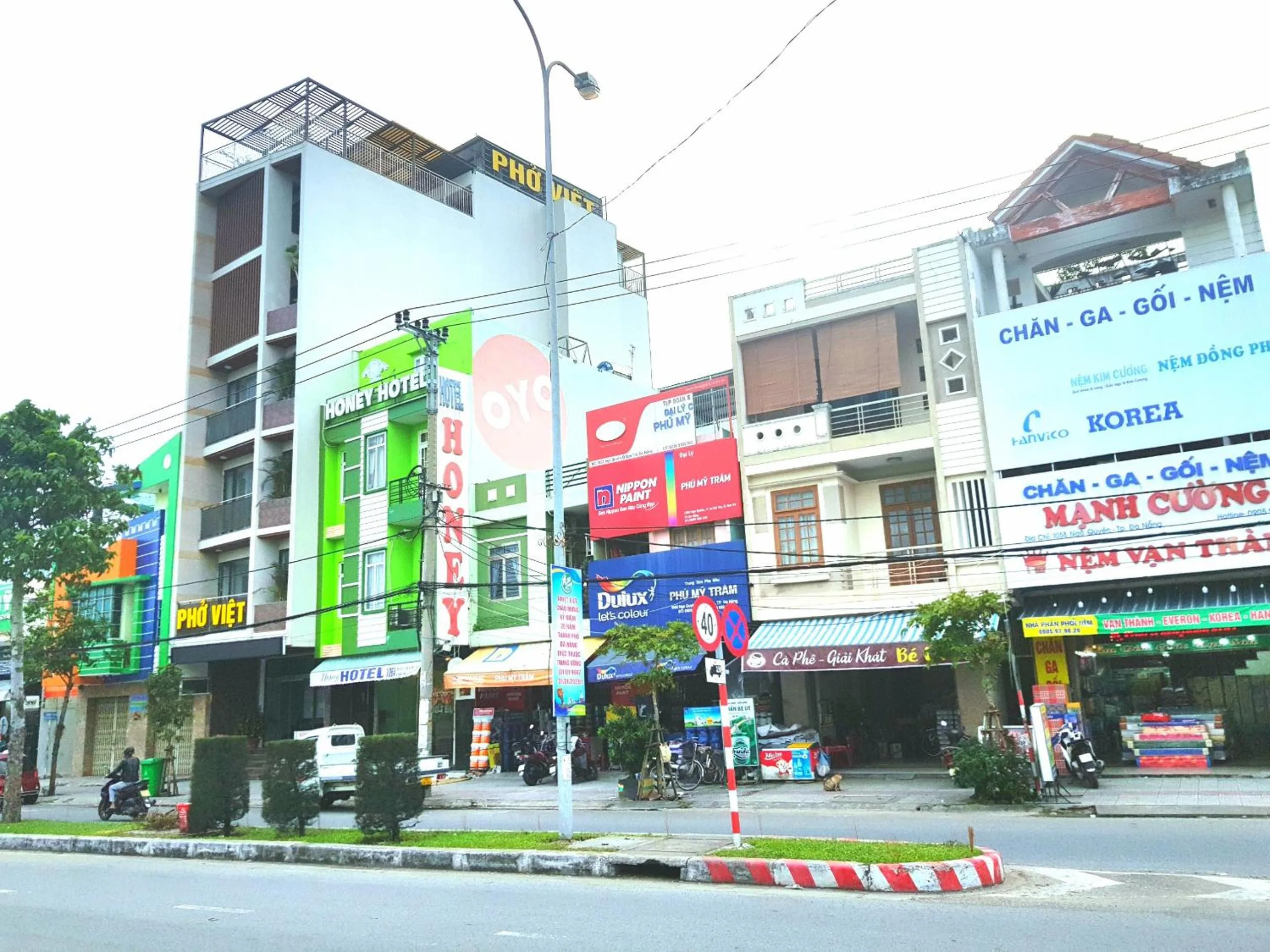 Property building in Honey Hotel Da Nang