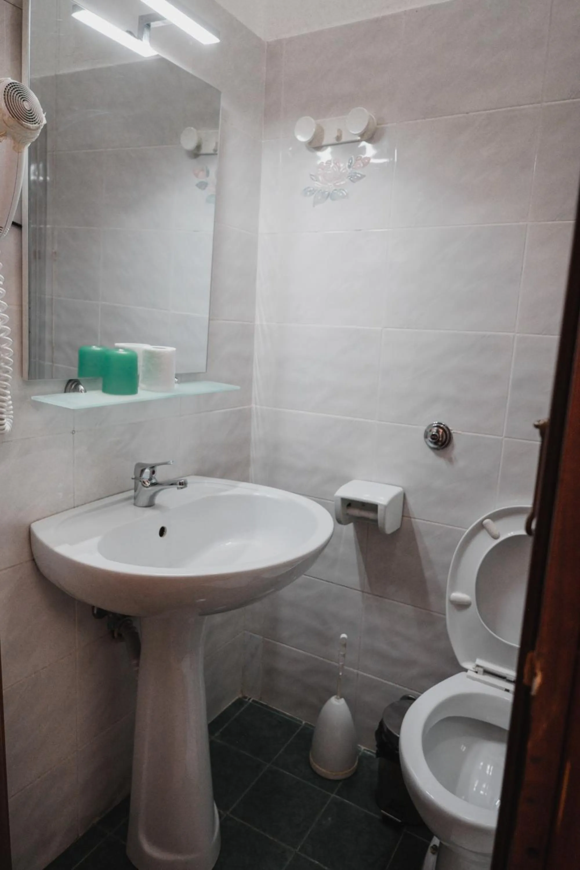 Shower in Hotel Aristotele