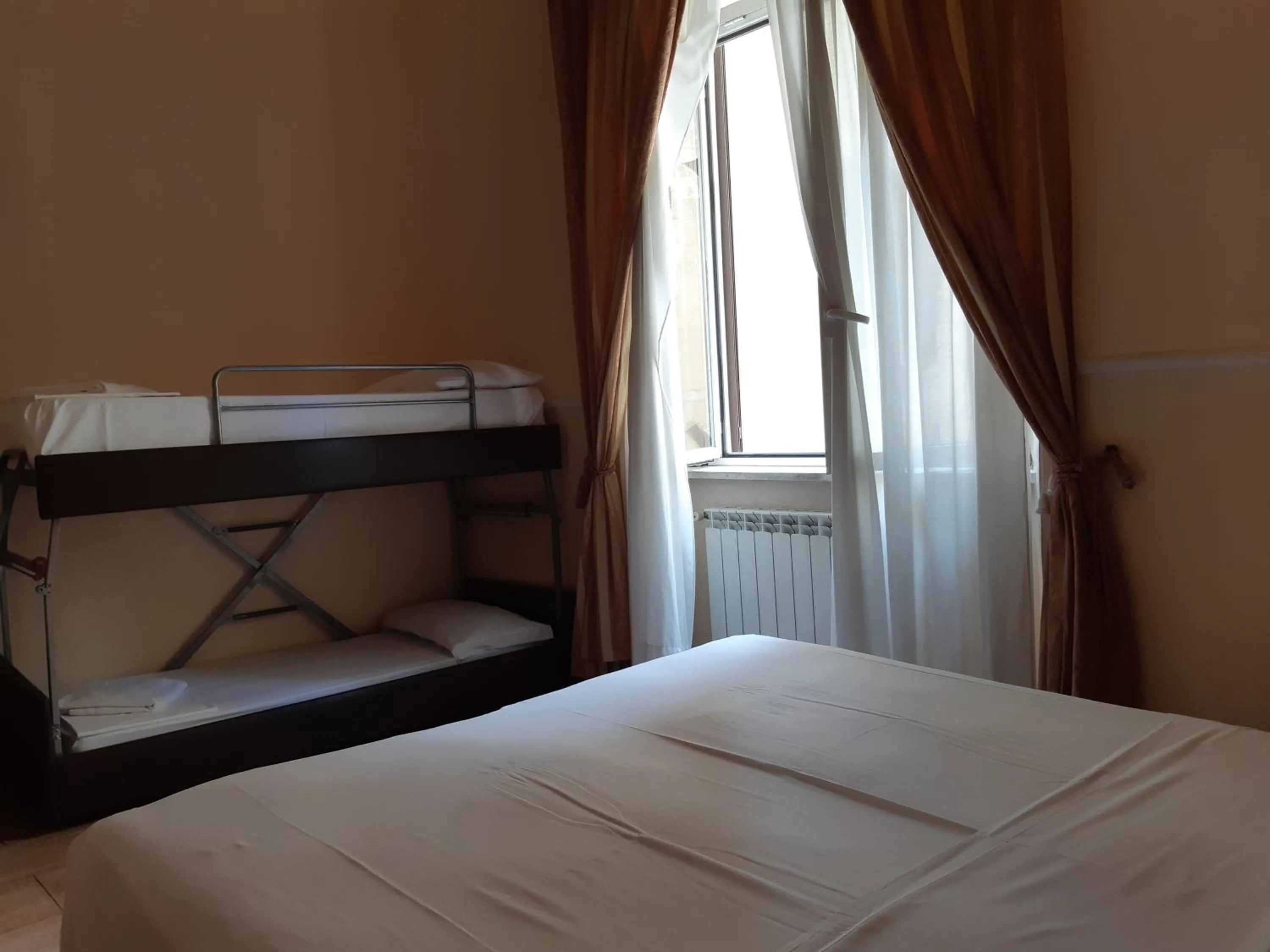 Bedroom, Bed in Hotel Aristotele
