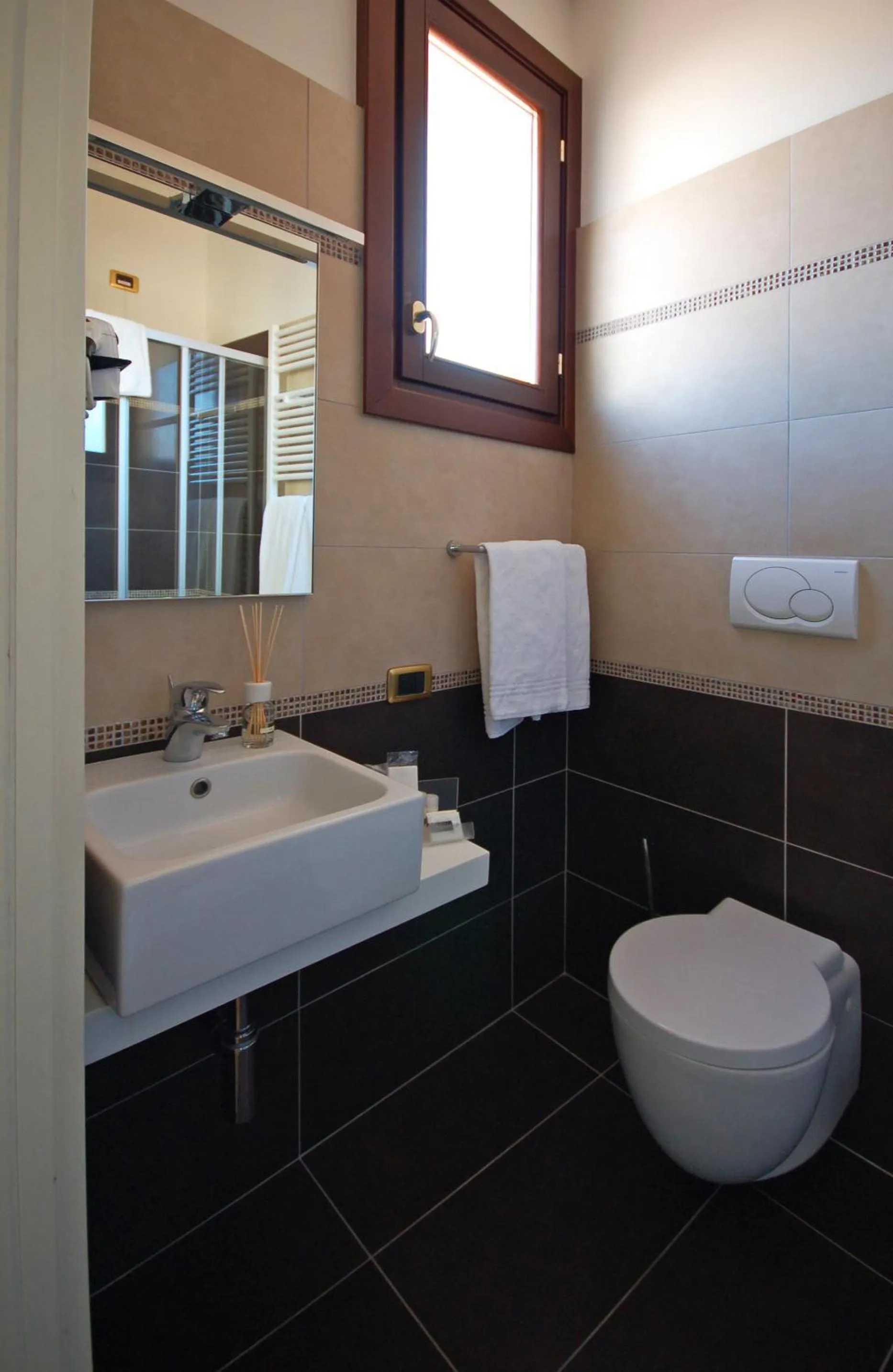 Bathroom in Hotel Torino