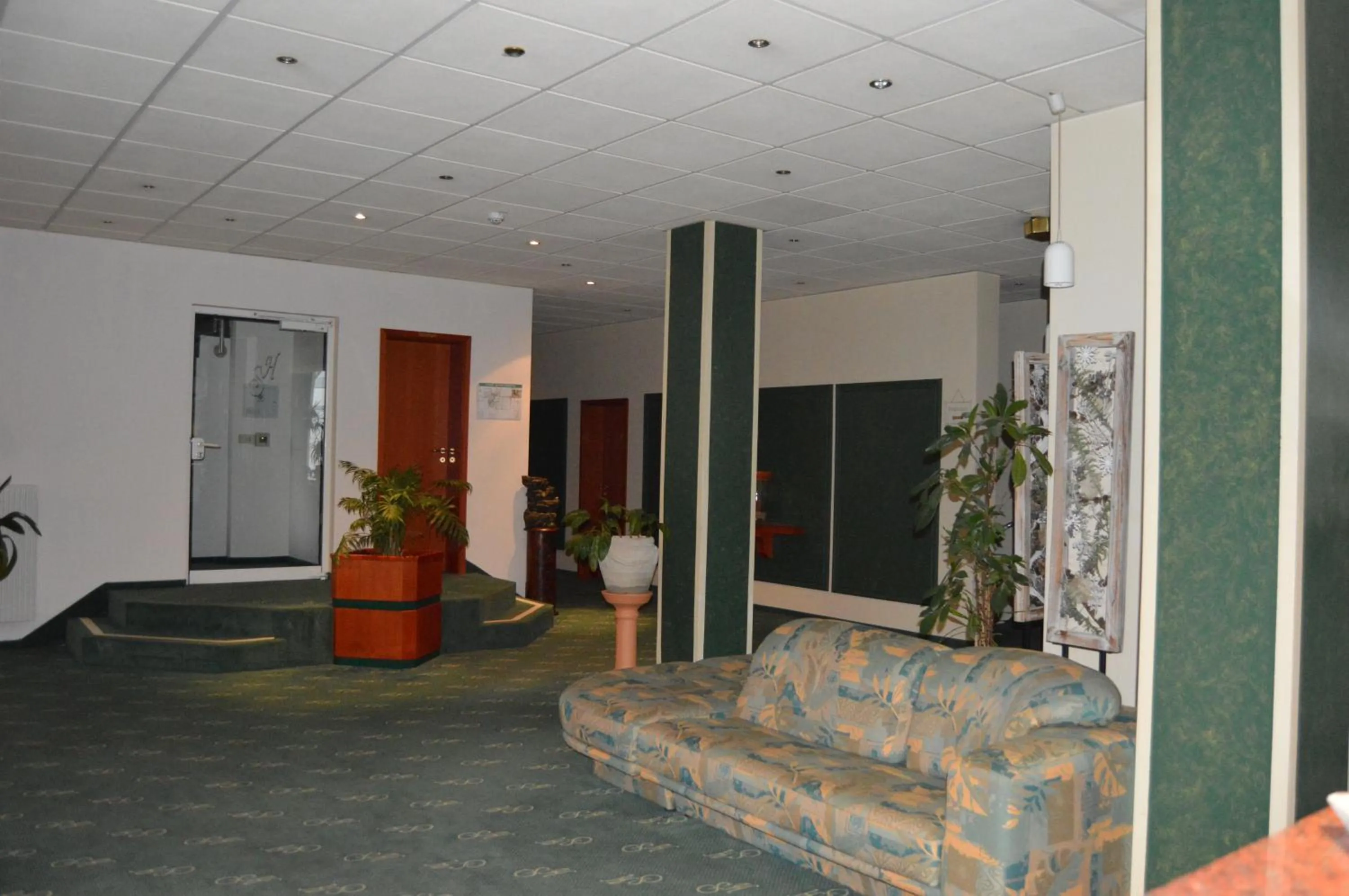 Lobby or reception in Hotel Stadt Jessen