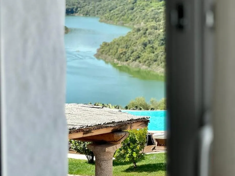 Garden in Hotel Villa Cedrino