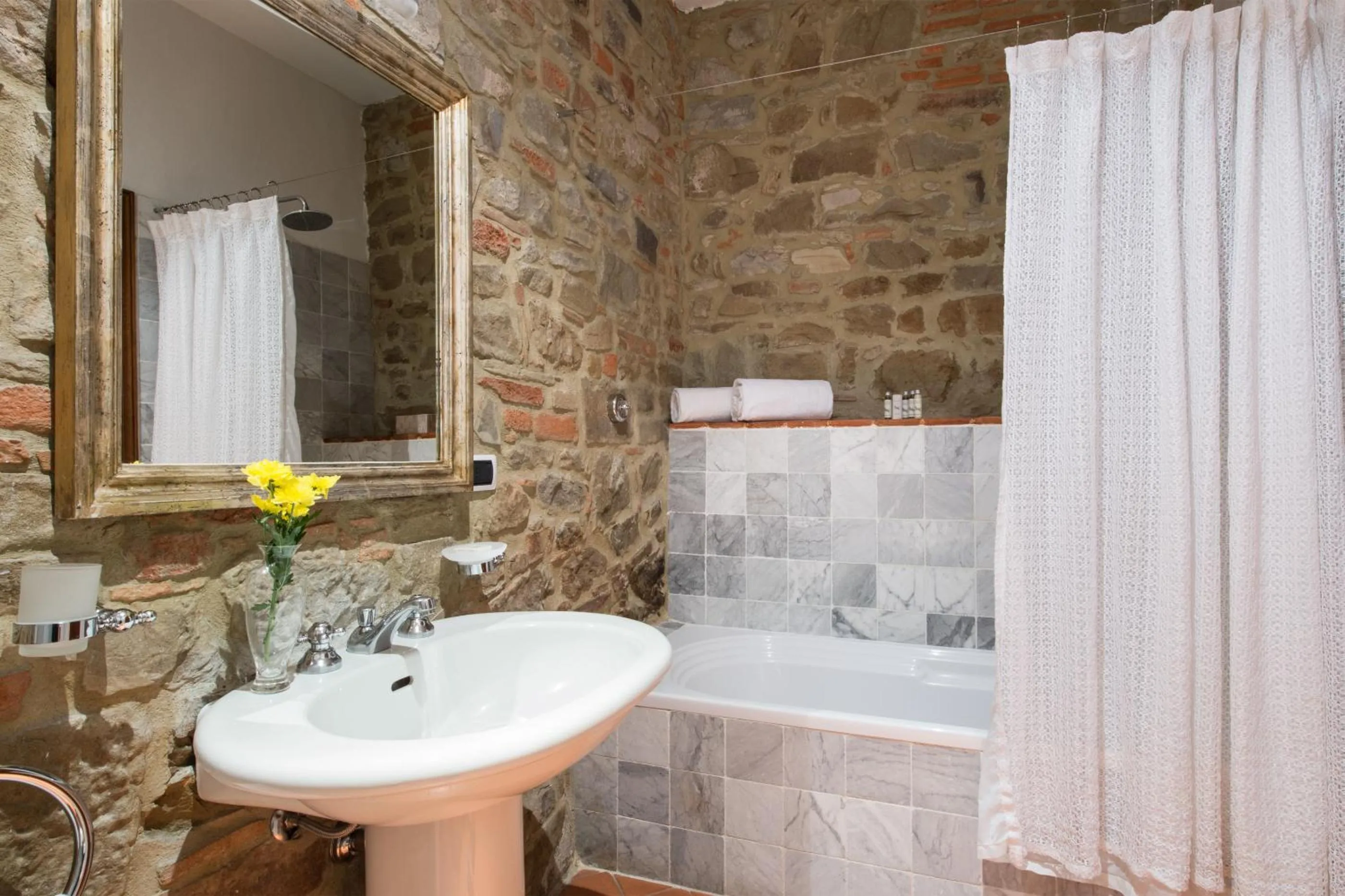 Bathroom in Relais Villa Belpoggio - Residenza D'Epoca