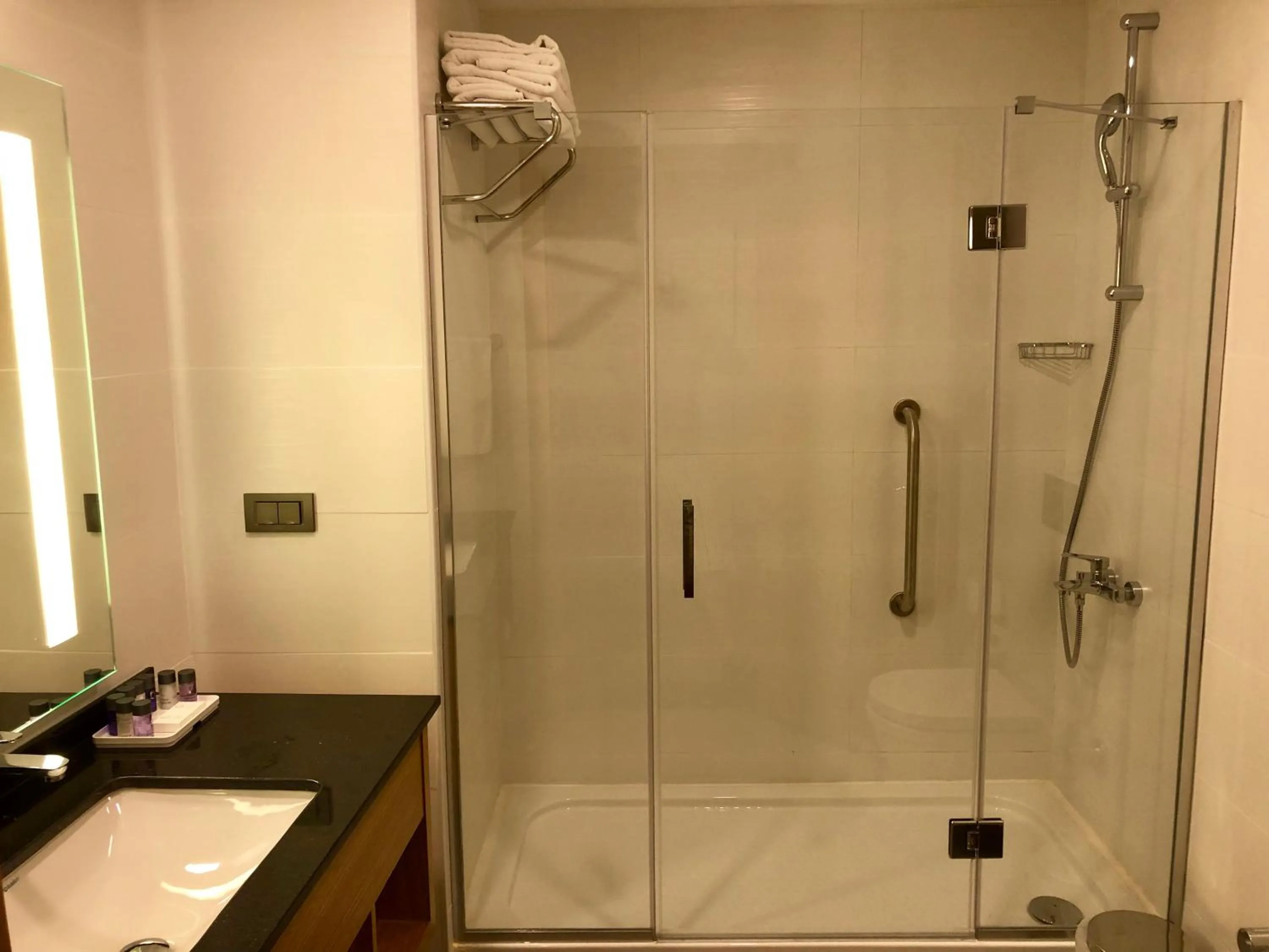 Bathroom in Hotel Fehmi Bey - Special Category