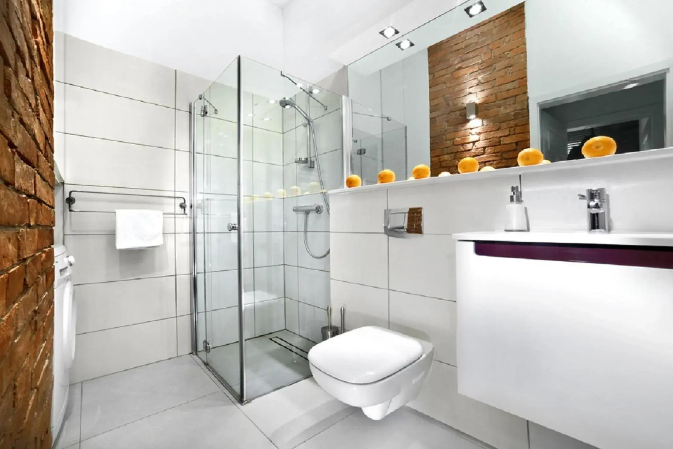 Deluxe One Bedroom Apartment - Double Bed in Apartamenty Pomarańczarnia Deluxe One Bedroom Apartment - Double Bed in Apartamenty Pomarańczarnia