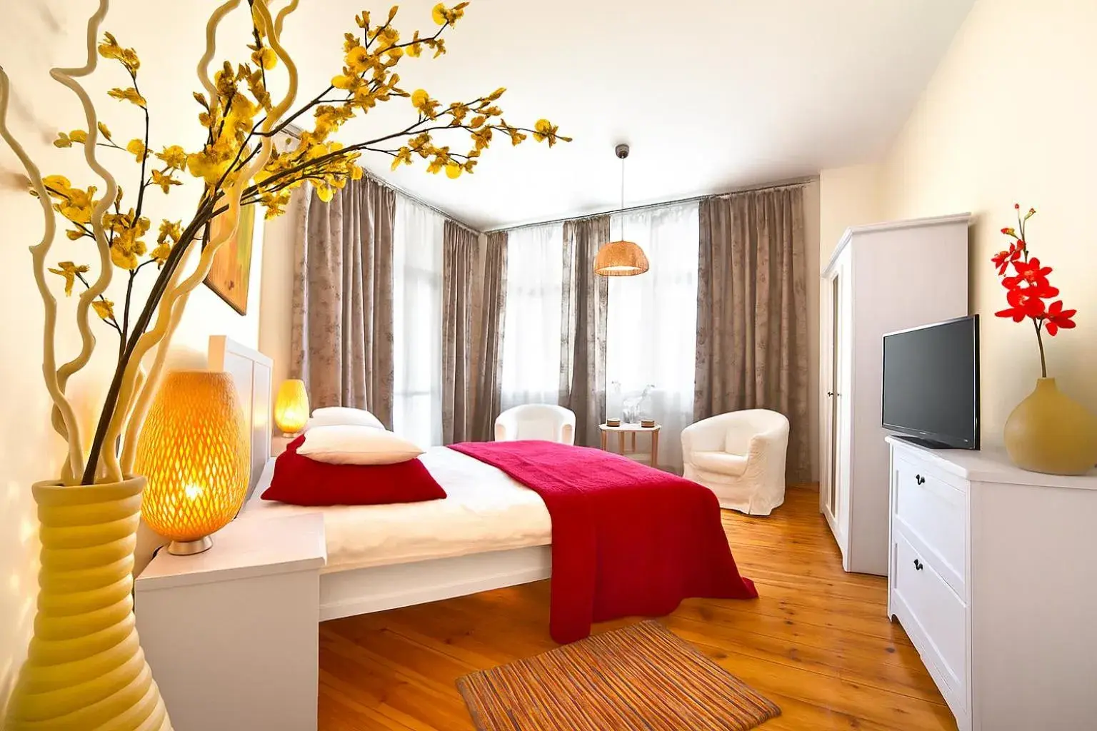 Two-Bedroom Apartment in Apartamenty Pomarańczarnia Two-Bedroom Apartment in Apartamenty Pomarańczarnia