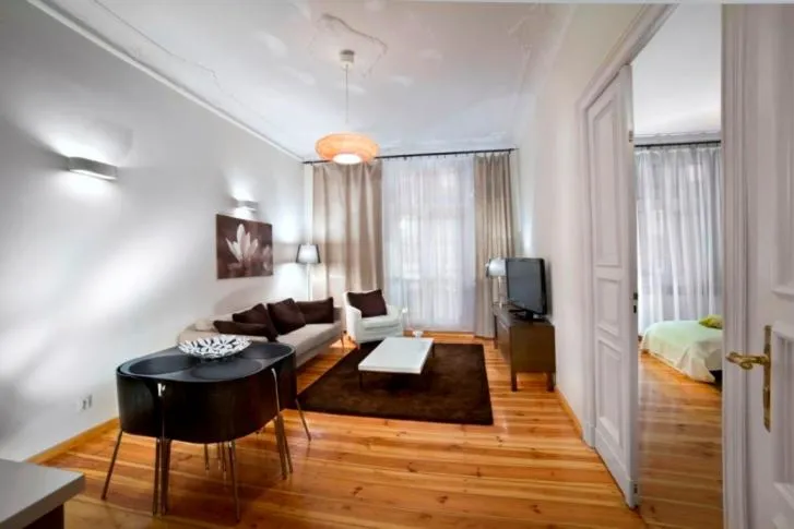 Bed in Apartamenty Pomarańczarnia