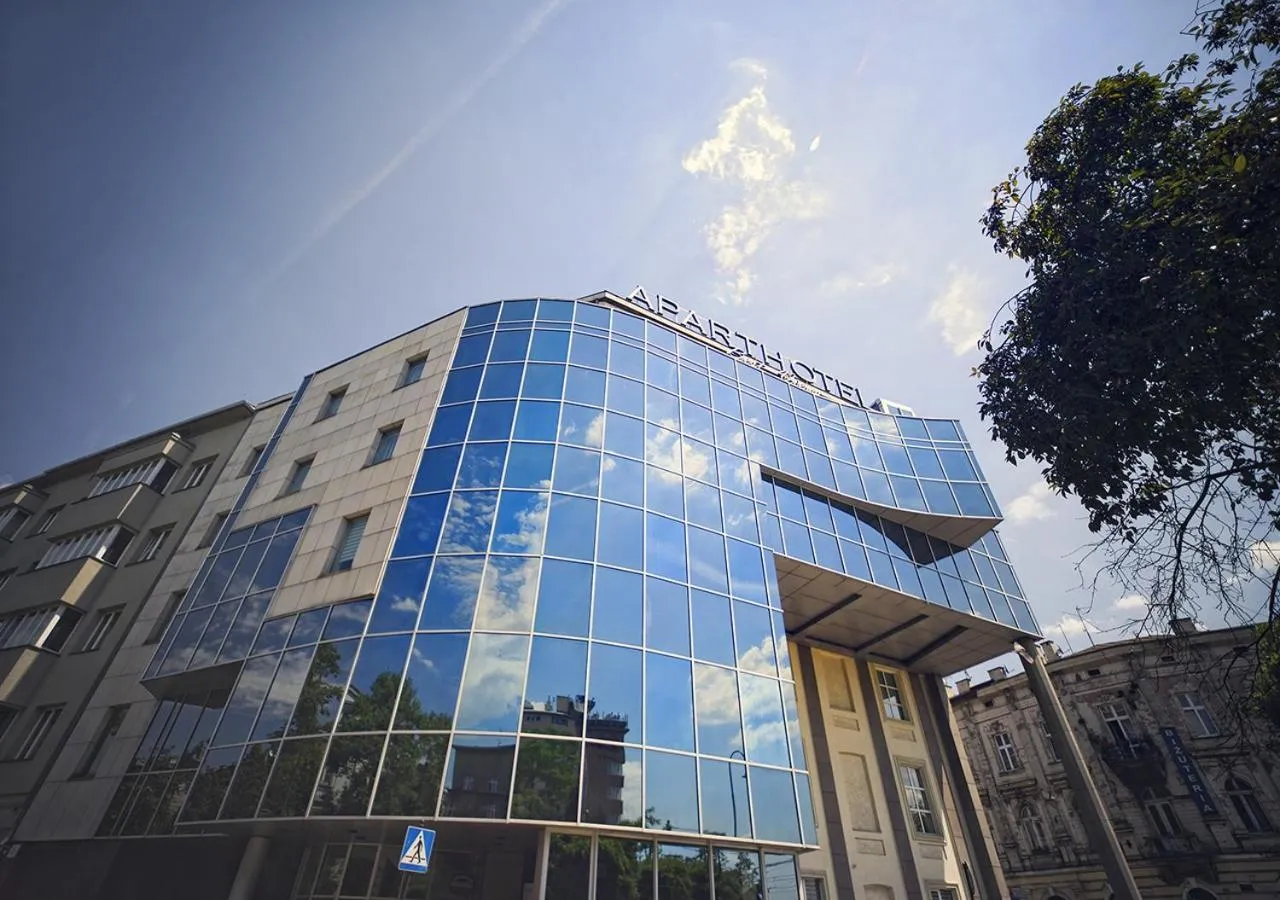 Facade/entrance in Aparthotel Best Views