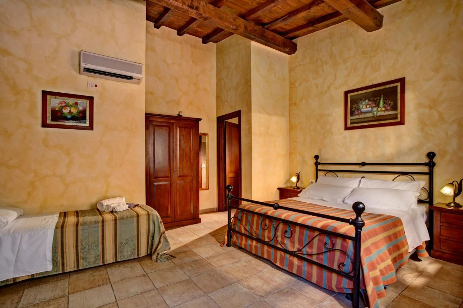 Bed in Villa Hotel Valle Del Marta Resort