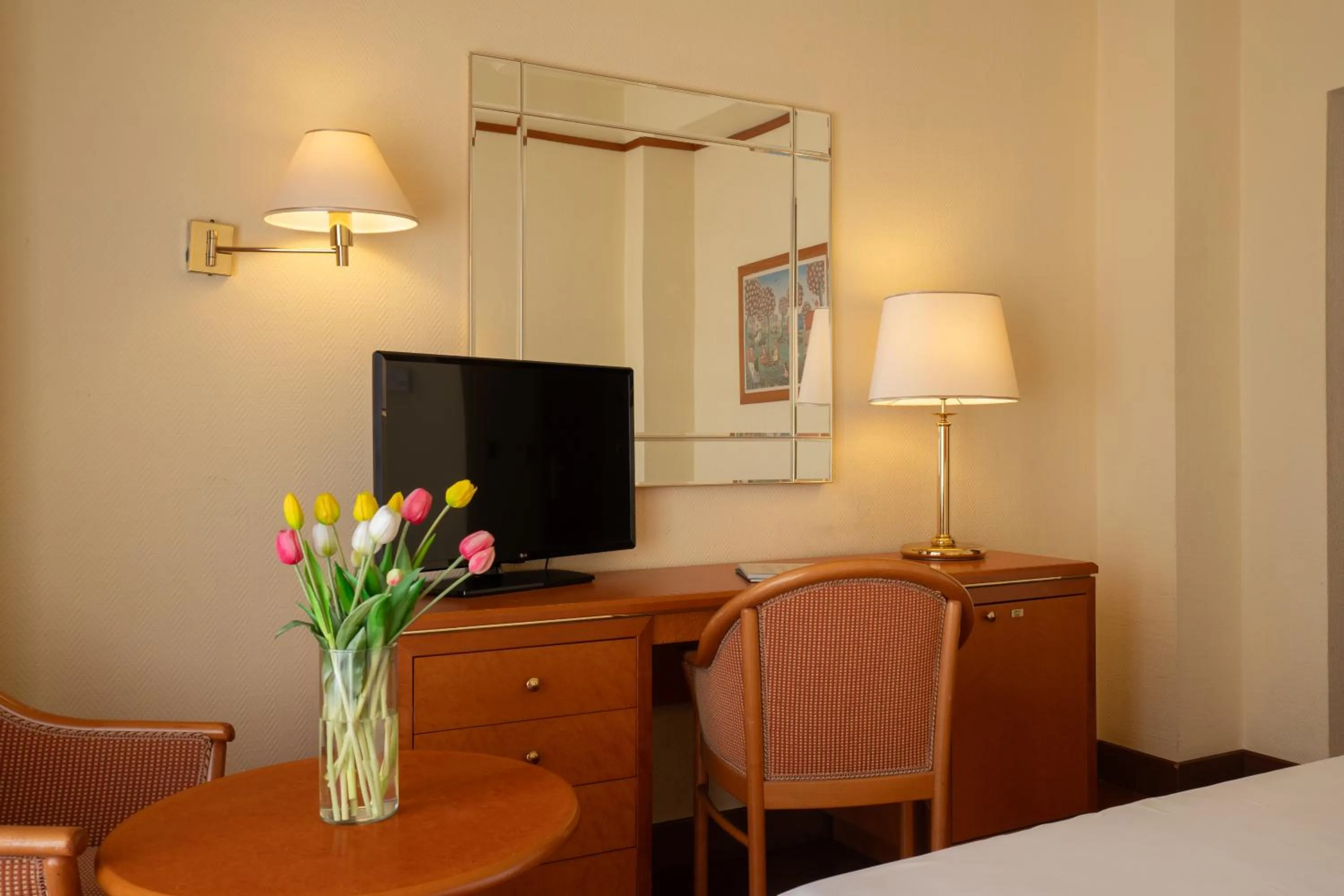 Standard Twin Room with Sea View in Hotel Delfino Taranto