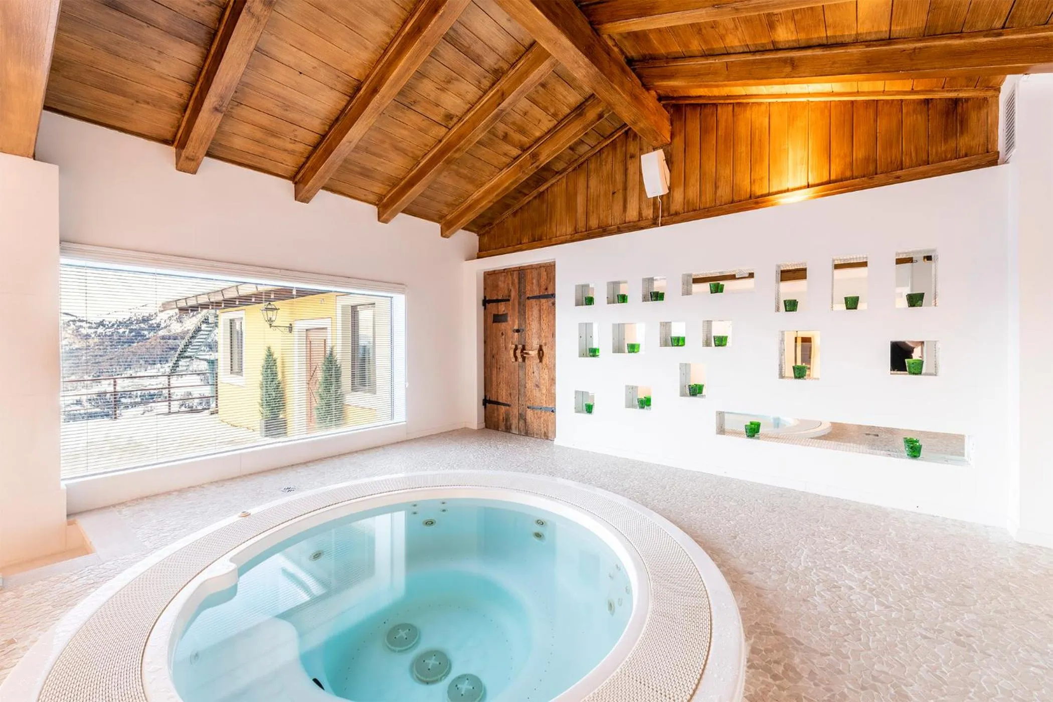 Hot Tub in Hotel Sochers Club