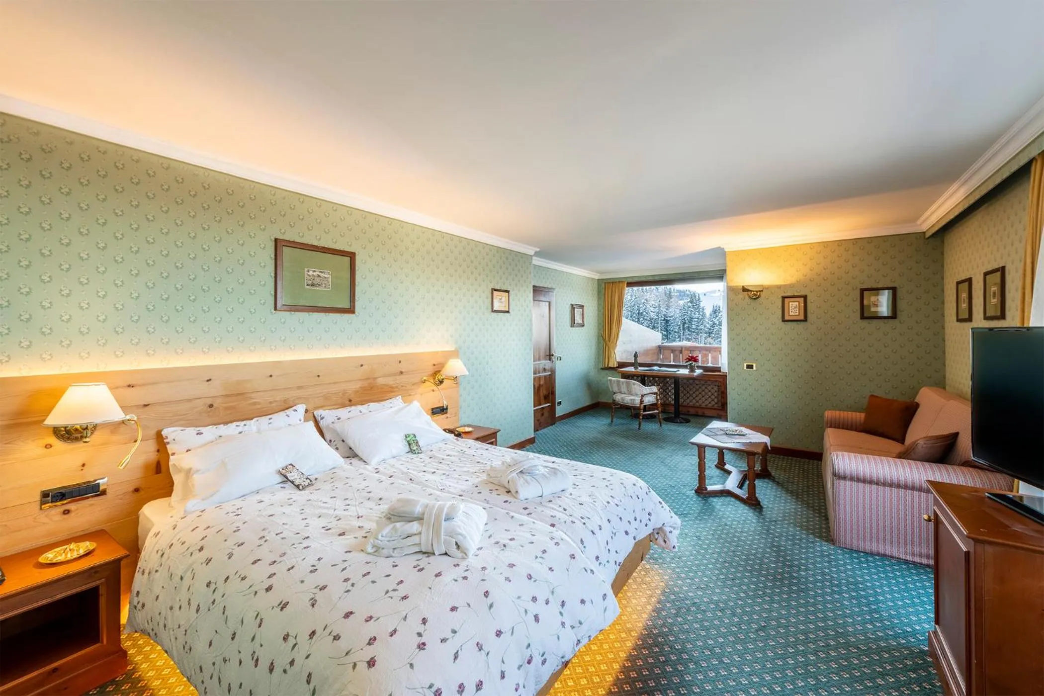 Photo of the whole room in Hotel Sochers Club