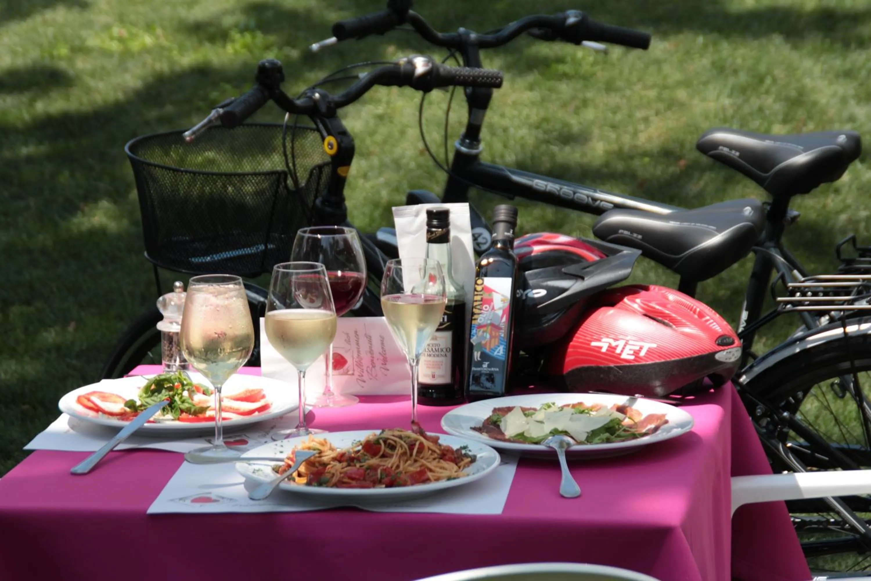 Food in Villa Franca