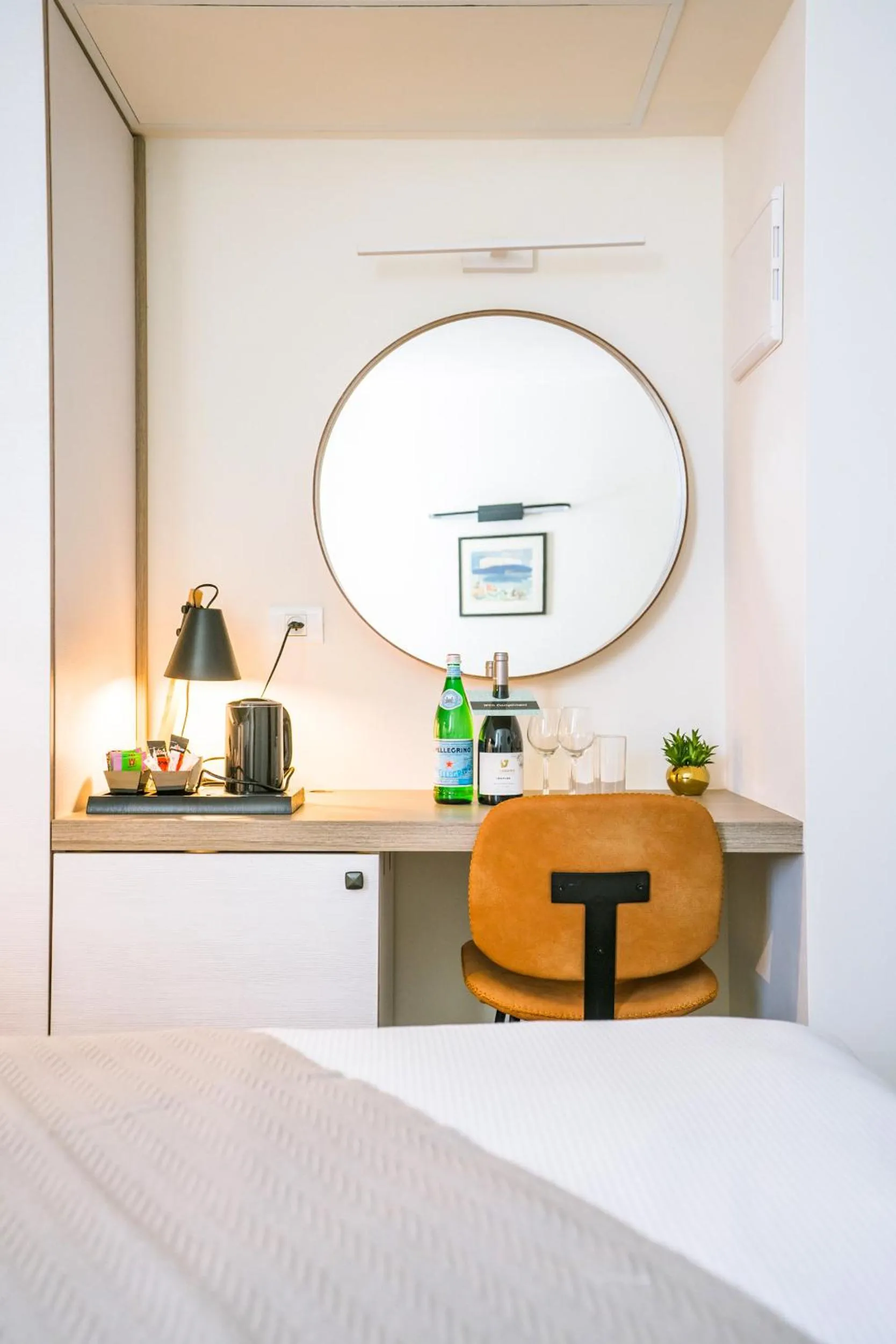 Seating area, Bed in Roxon Sea Sand Bat Yam