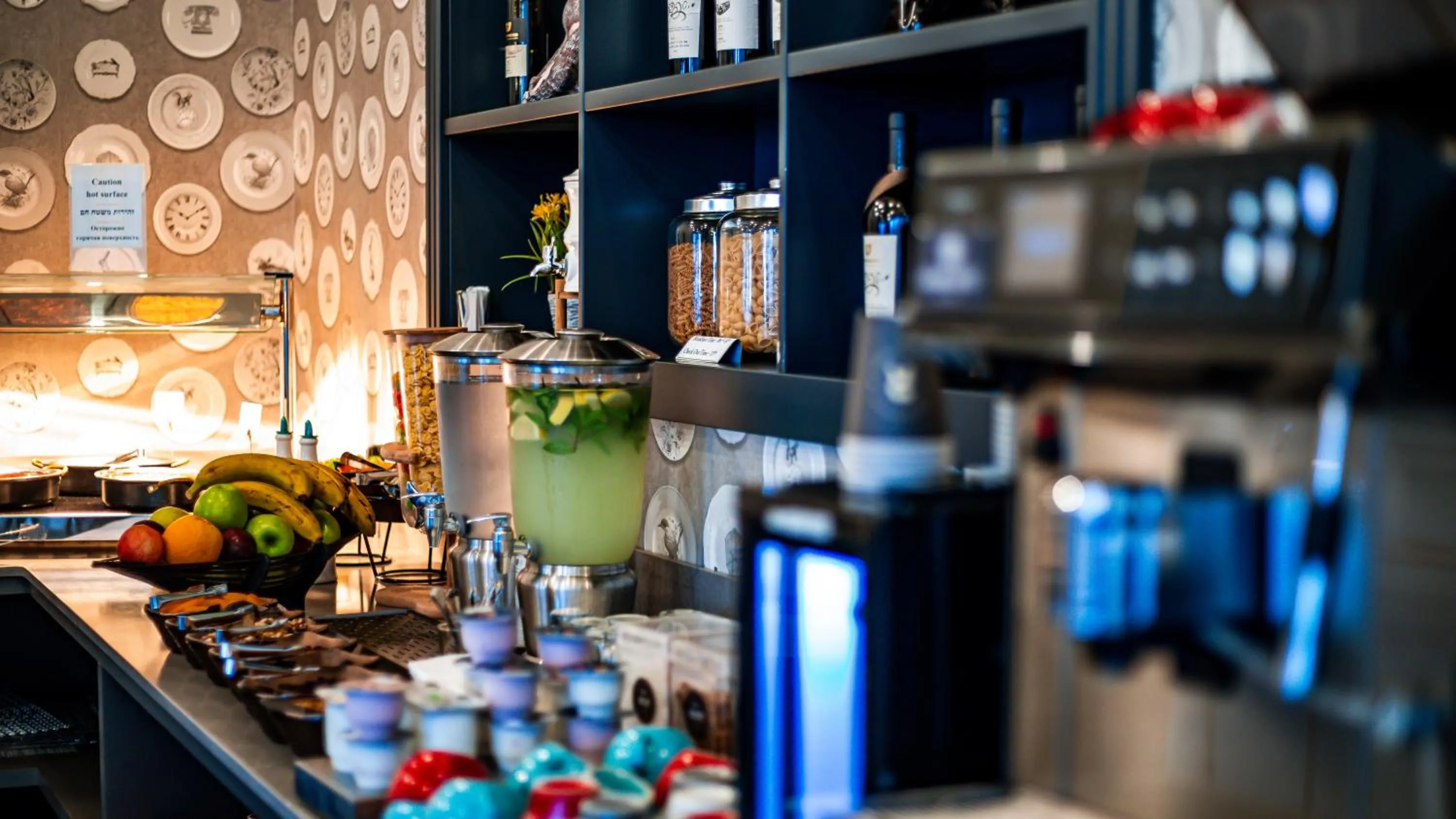 Coffee/tea facilities in Roxon Sea Sand Bat Yam