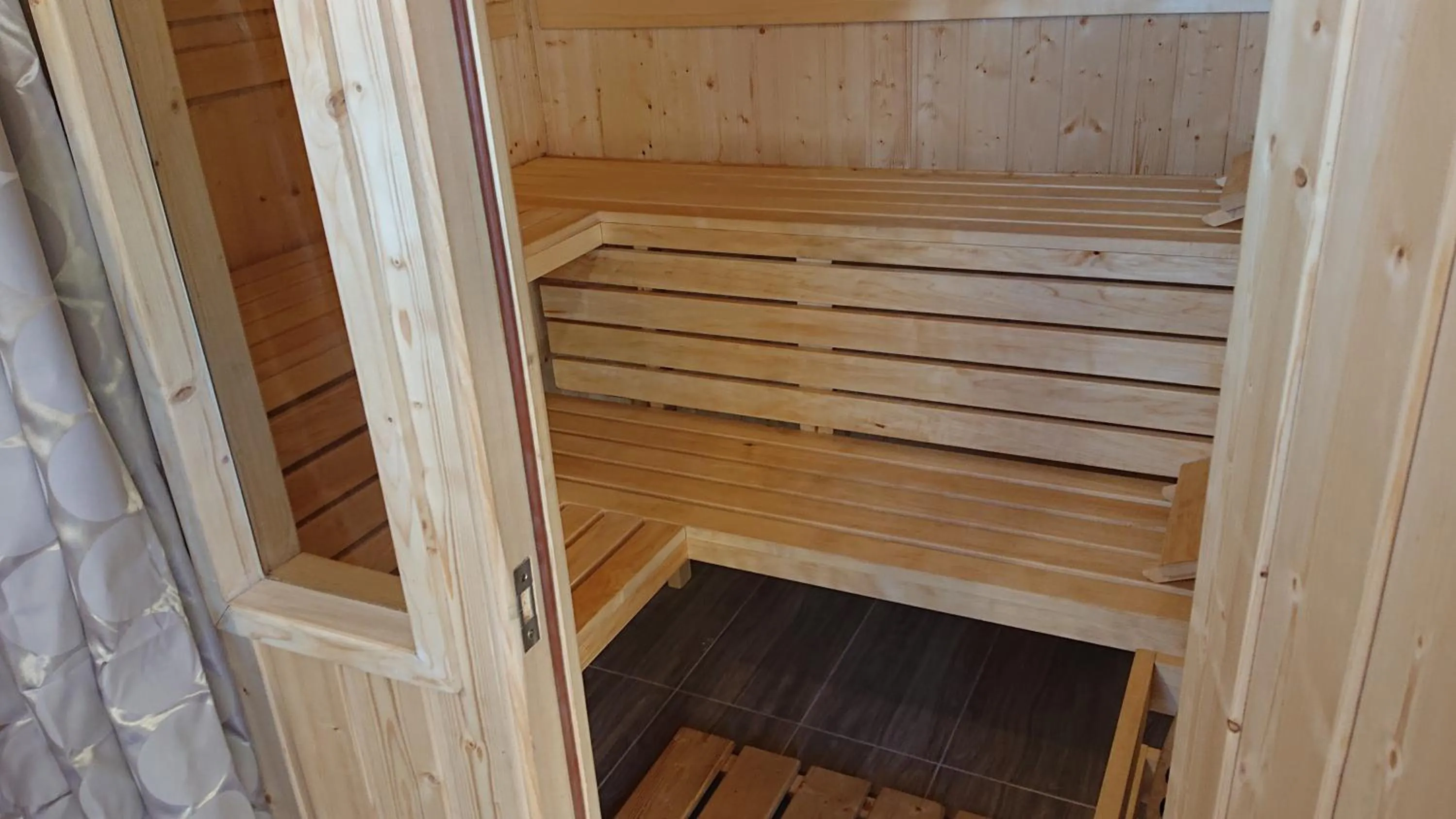 Sauna in Letnia willa Jacuzzi & Sauna