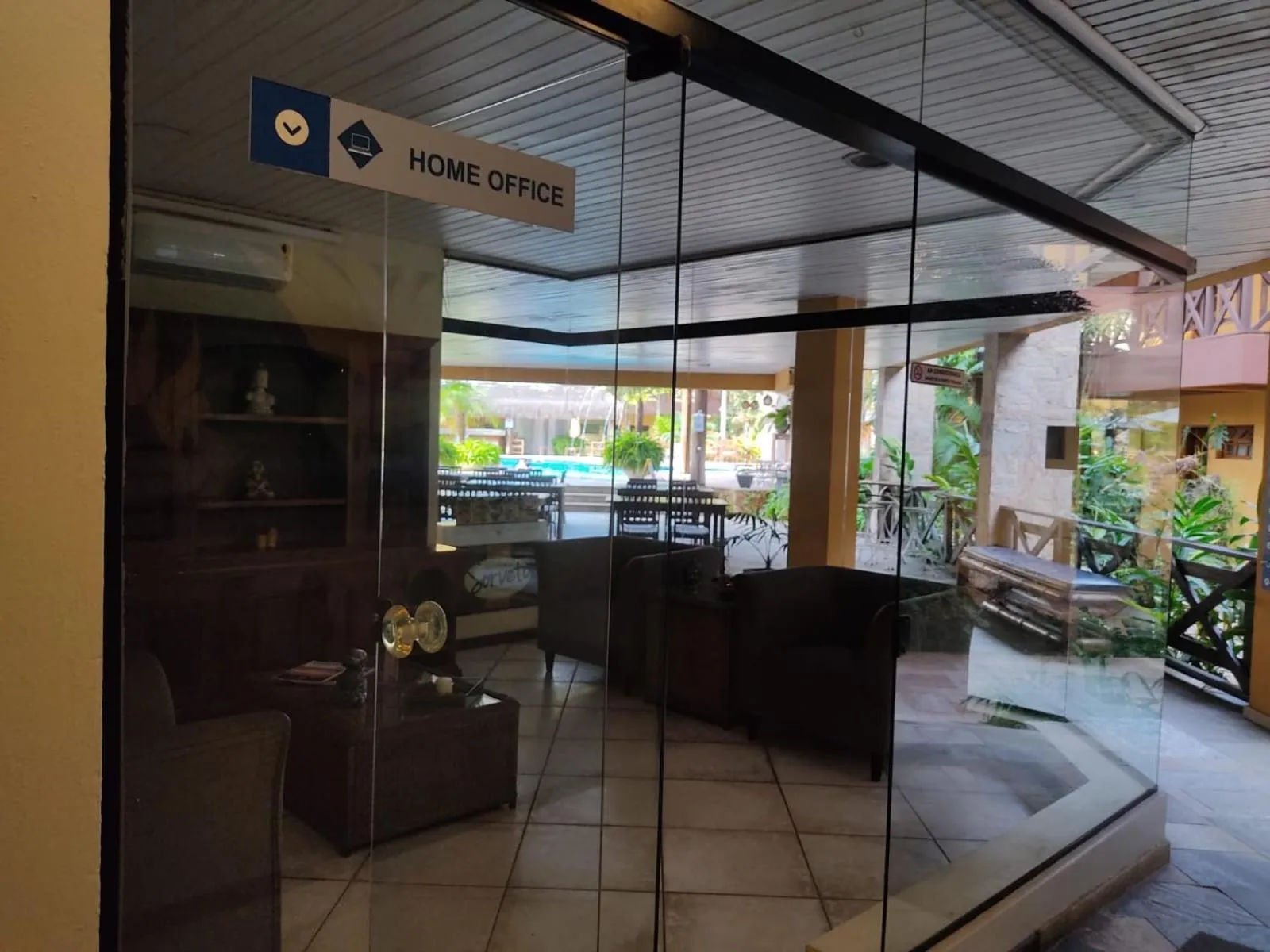 locker in Galápagos ApartHotel