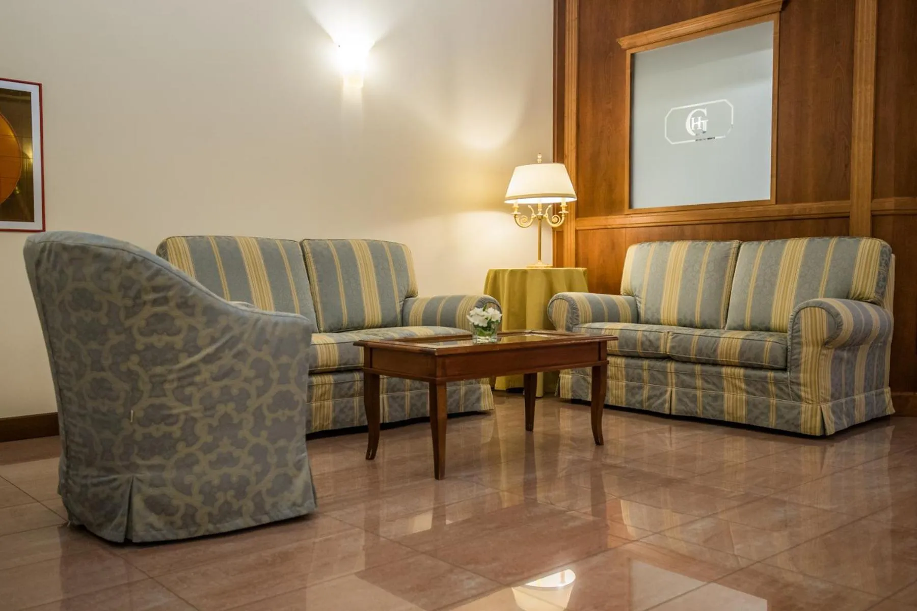 Lobby or reception in Hotel Le Grotte