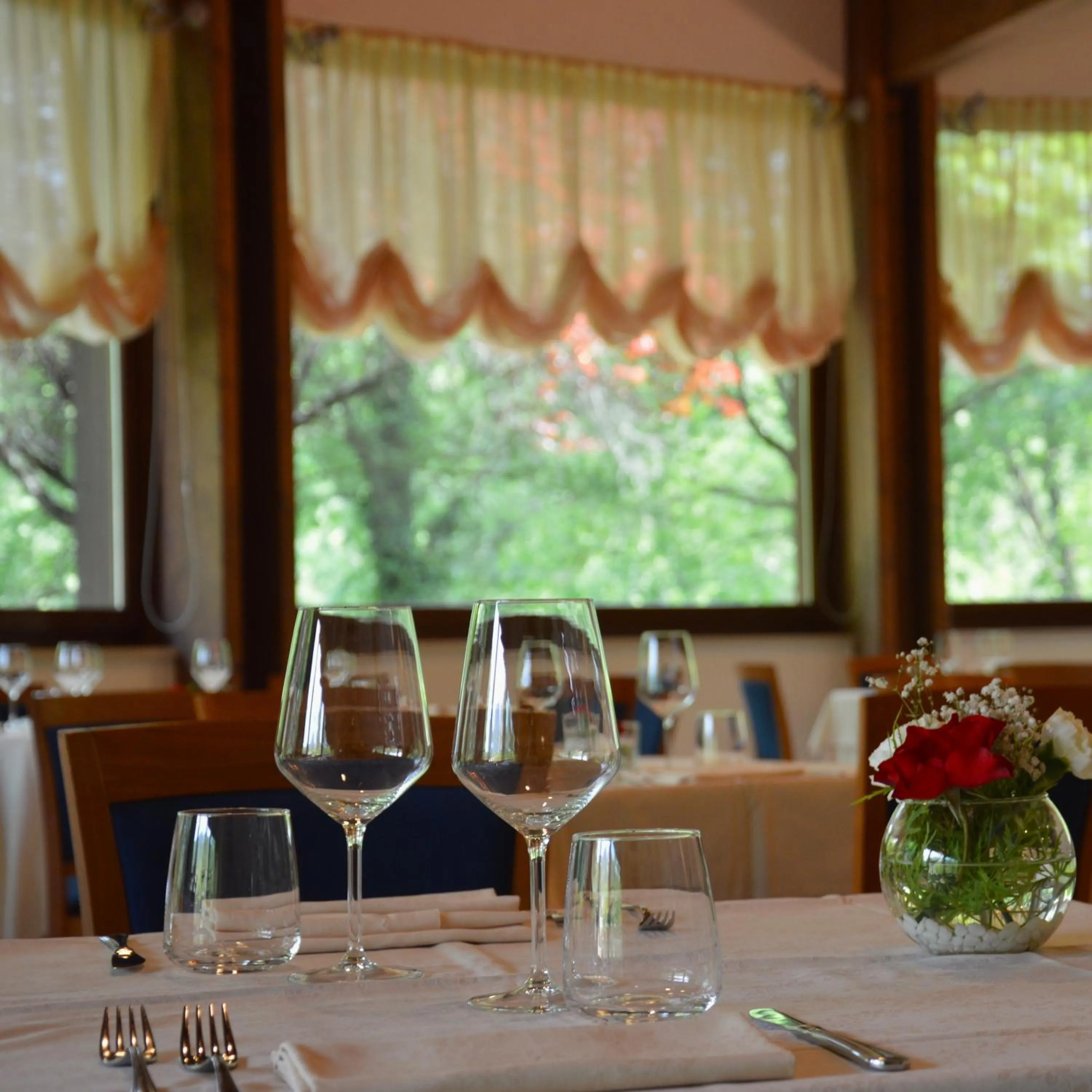 Restaurant/places to eat in Hotel Le Grotte