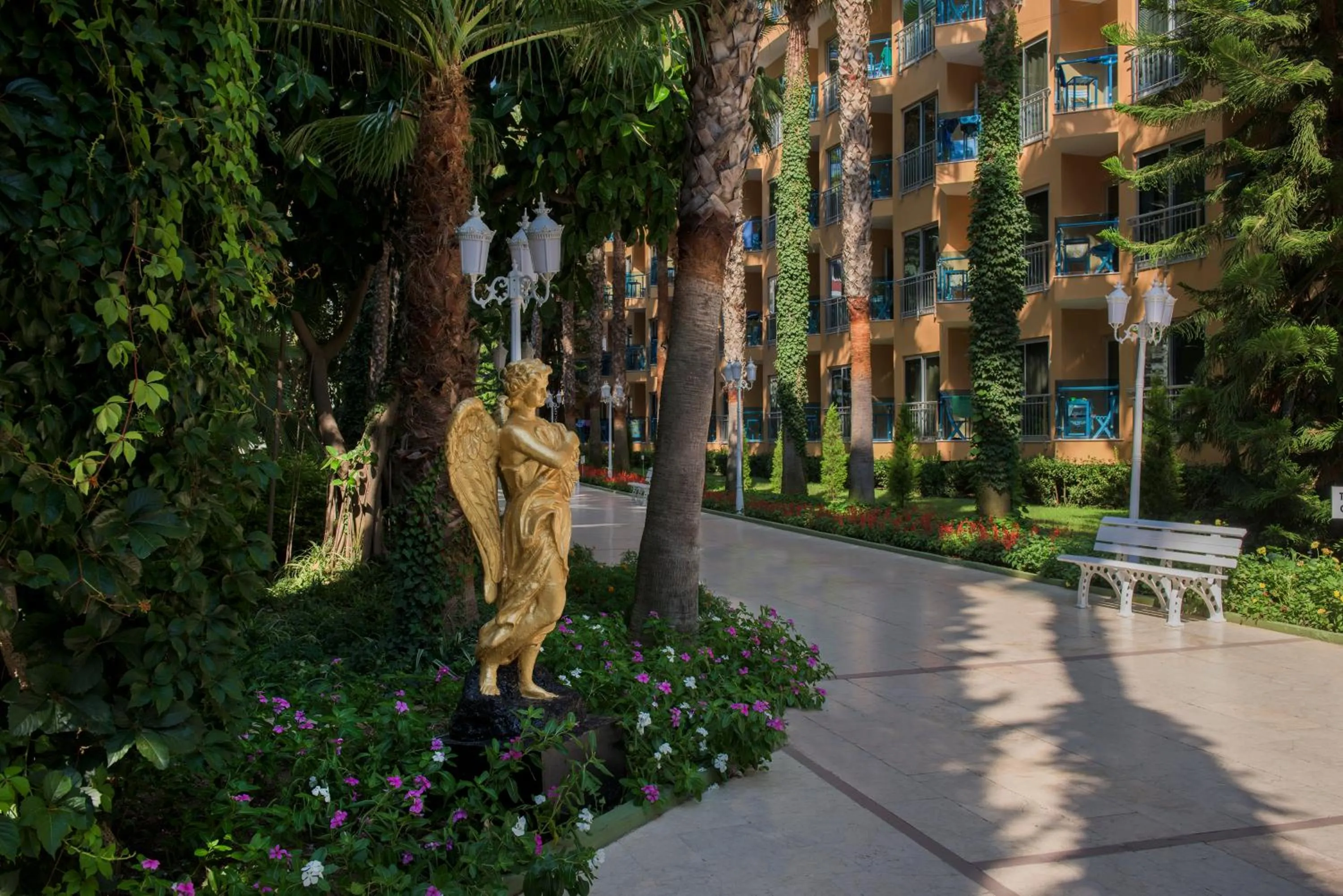 Garden in Botanik Hotel