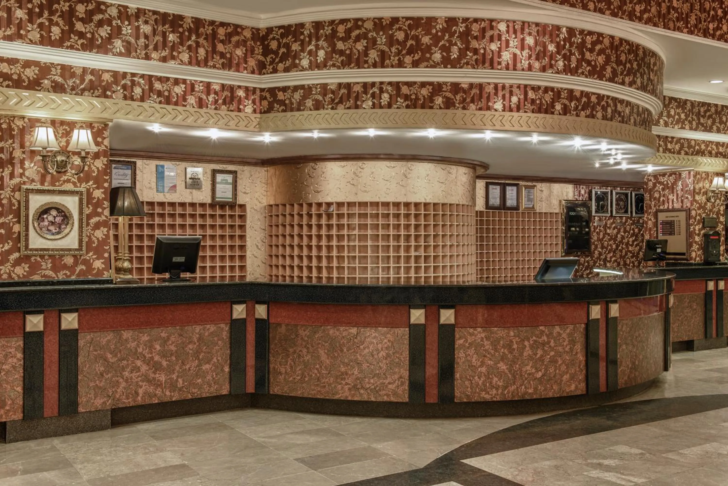 Lobby or reception in Botanik Hotel