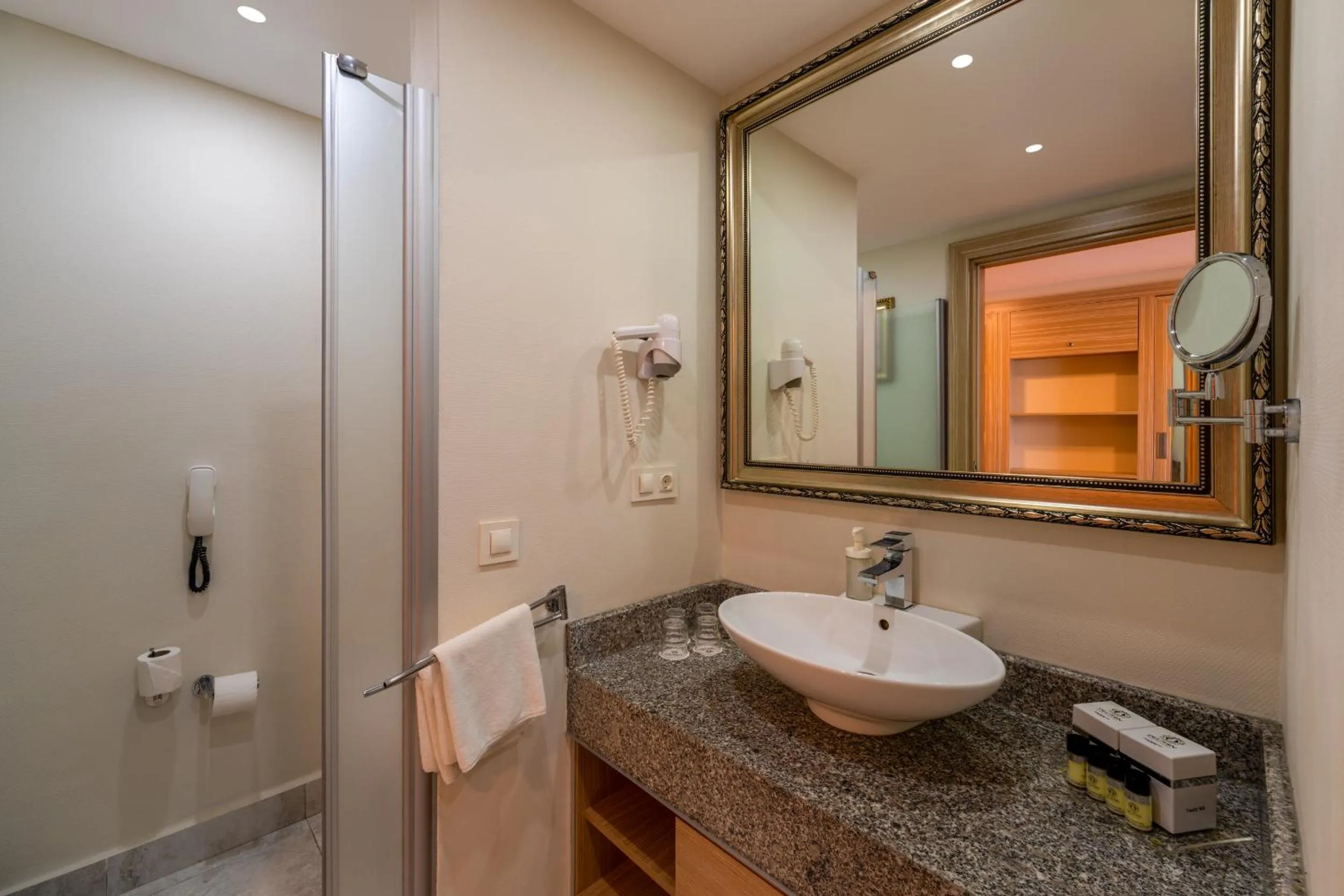 Bathroom in Delphin Deluxe Resort