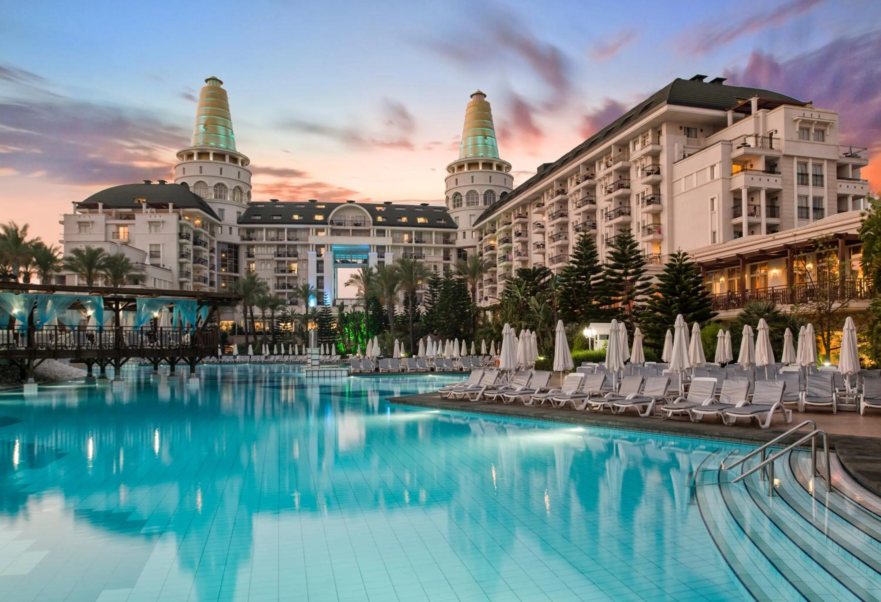 Swimming pool in Delphin Diva Premiere