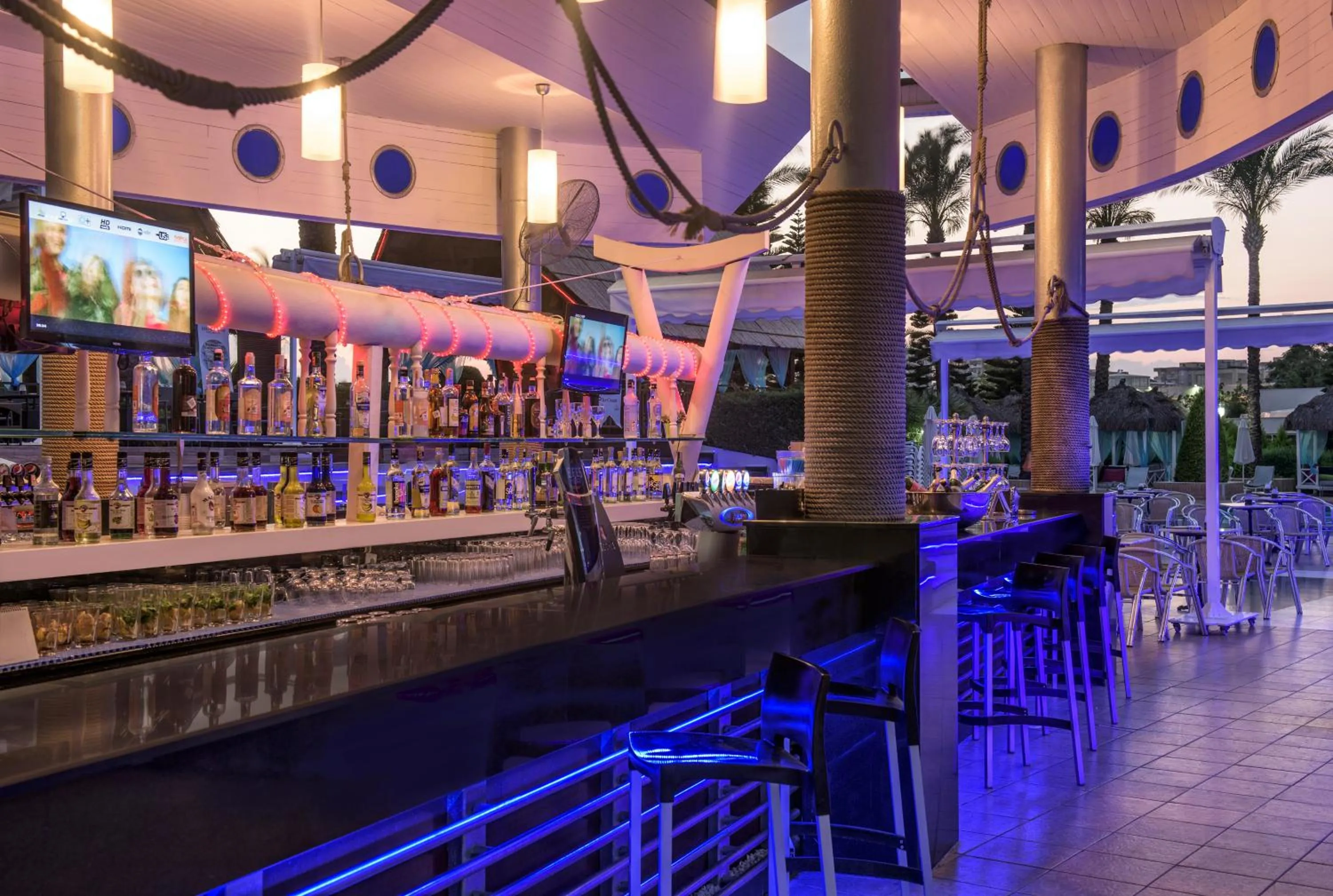 Lounge or bar in Delphin Diva Premiere