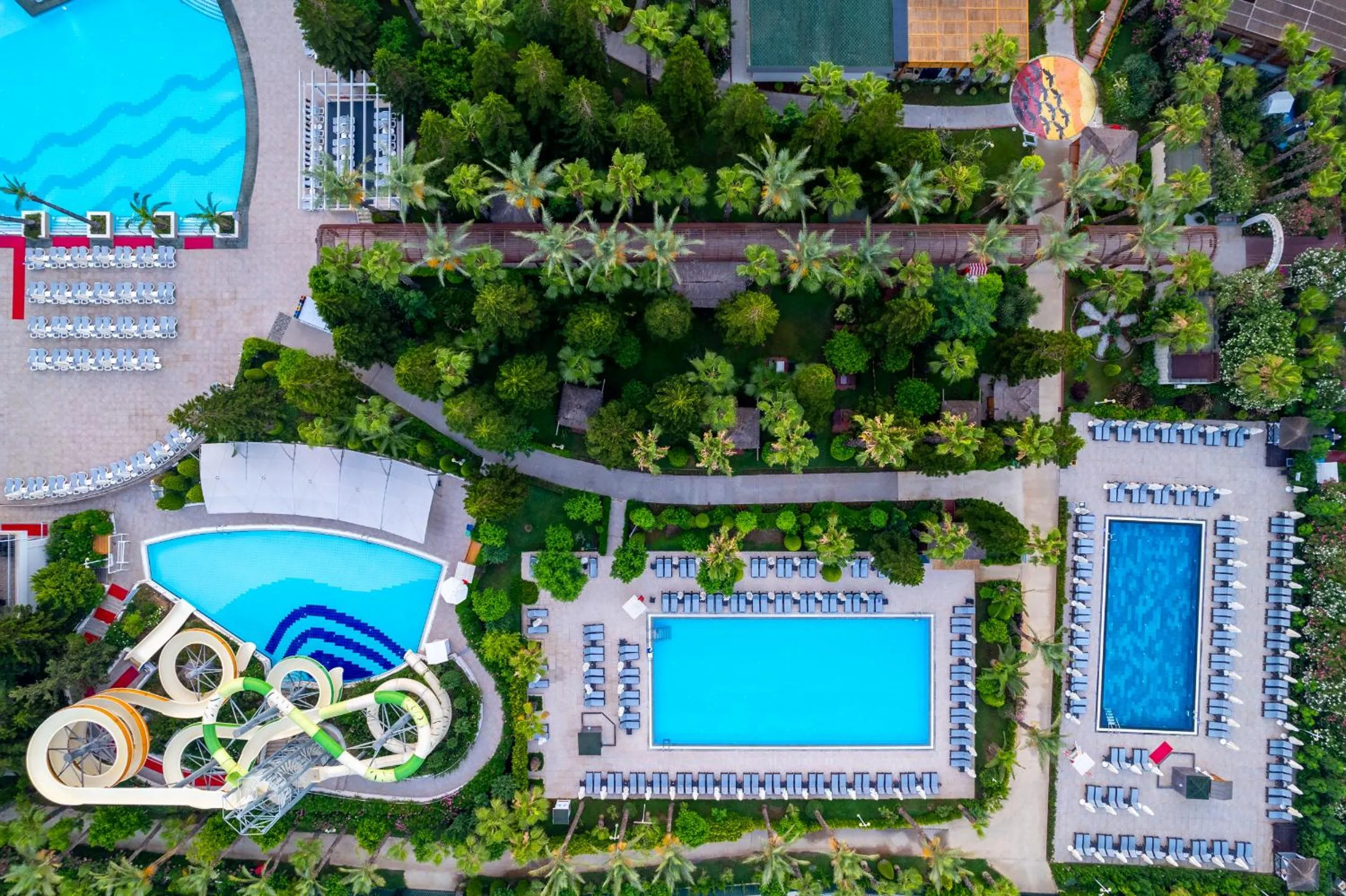 Swimming pool in Delphin Diva Premiere