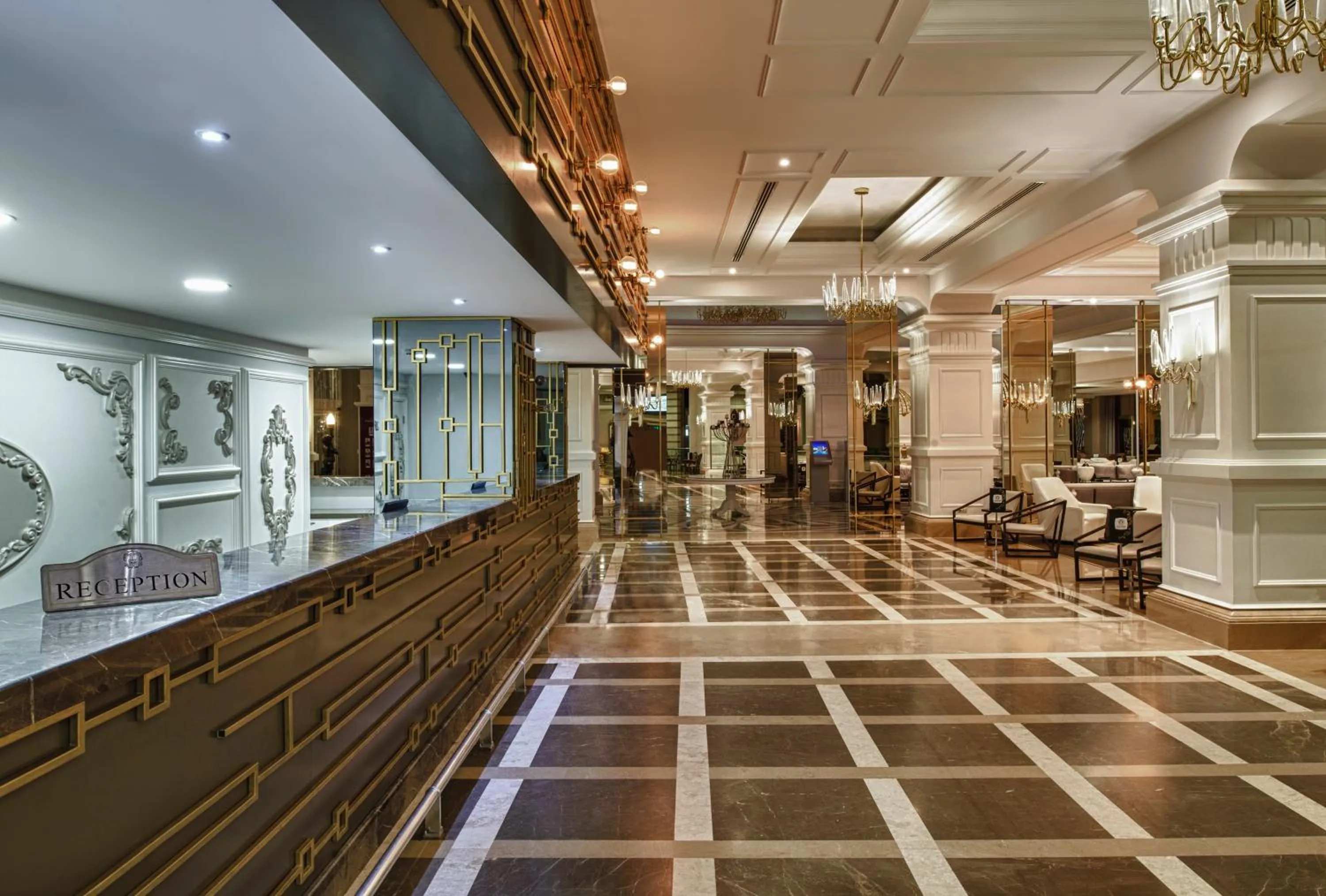 Lobby or reception in Delphin Diva Premiere