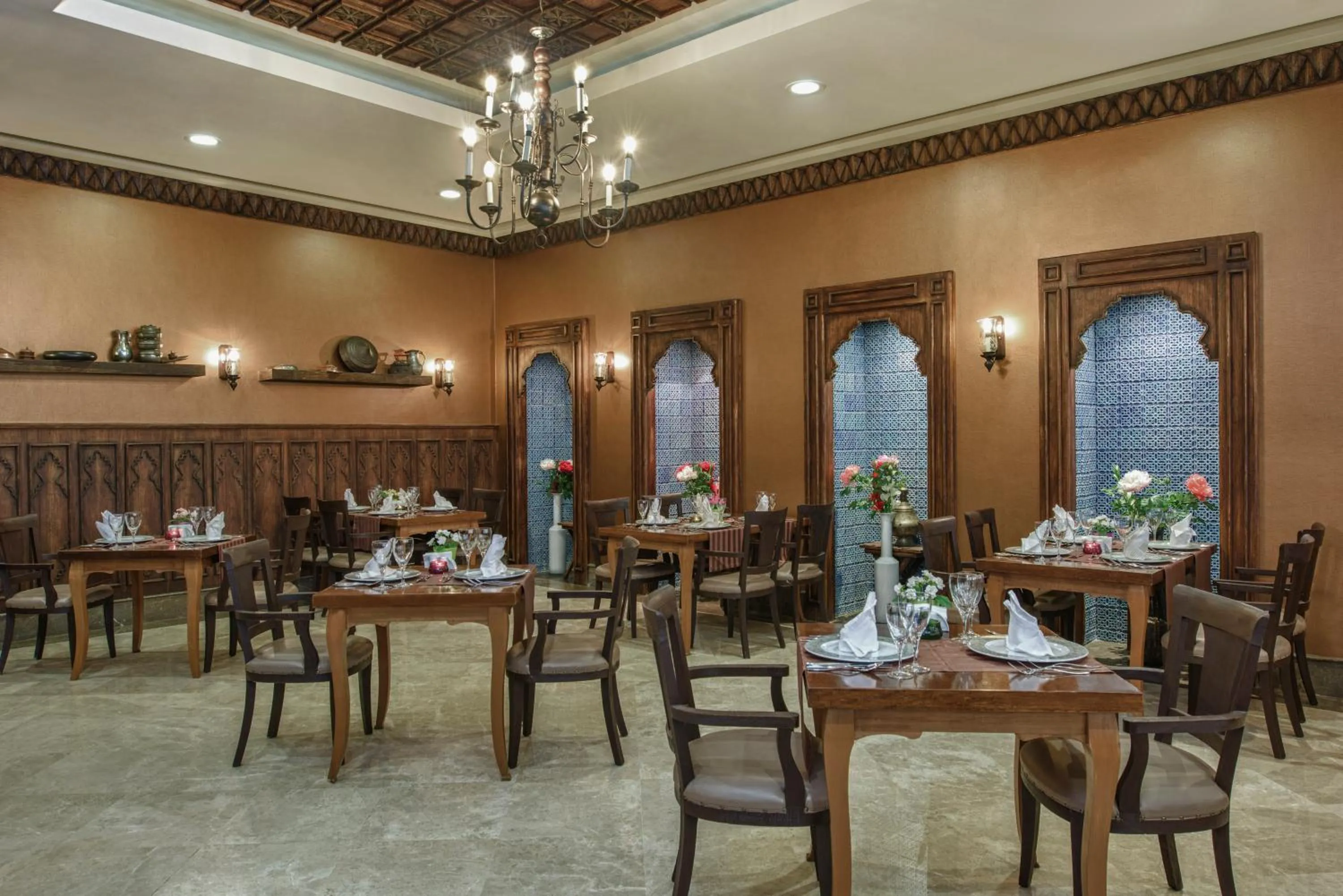 Restaurant/places to eat in Delphin Diva Premiere