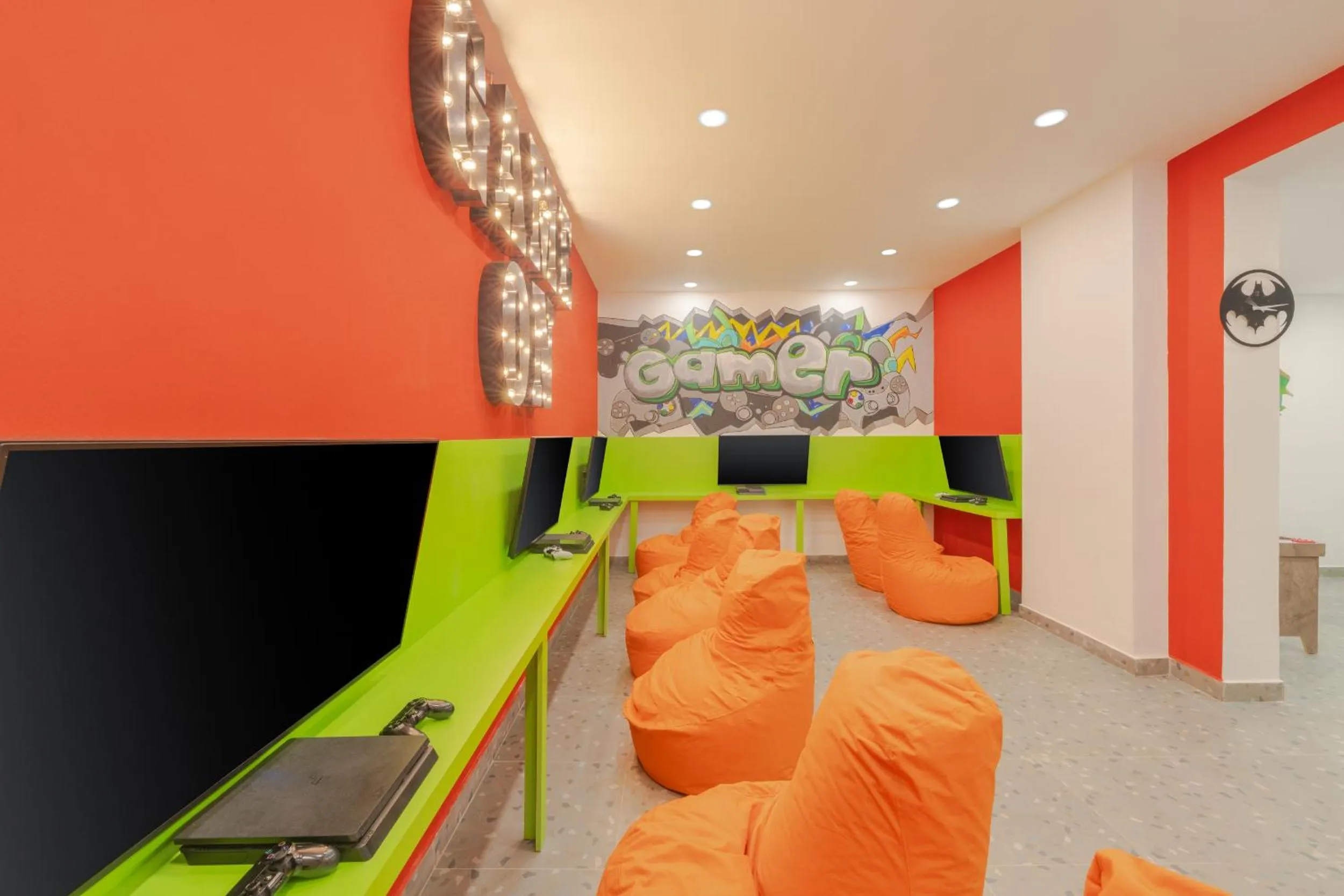 Game Room in Delphin Diva Premiere