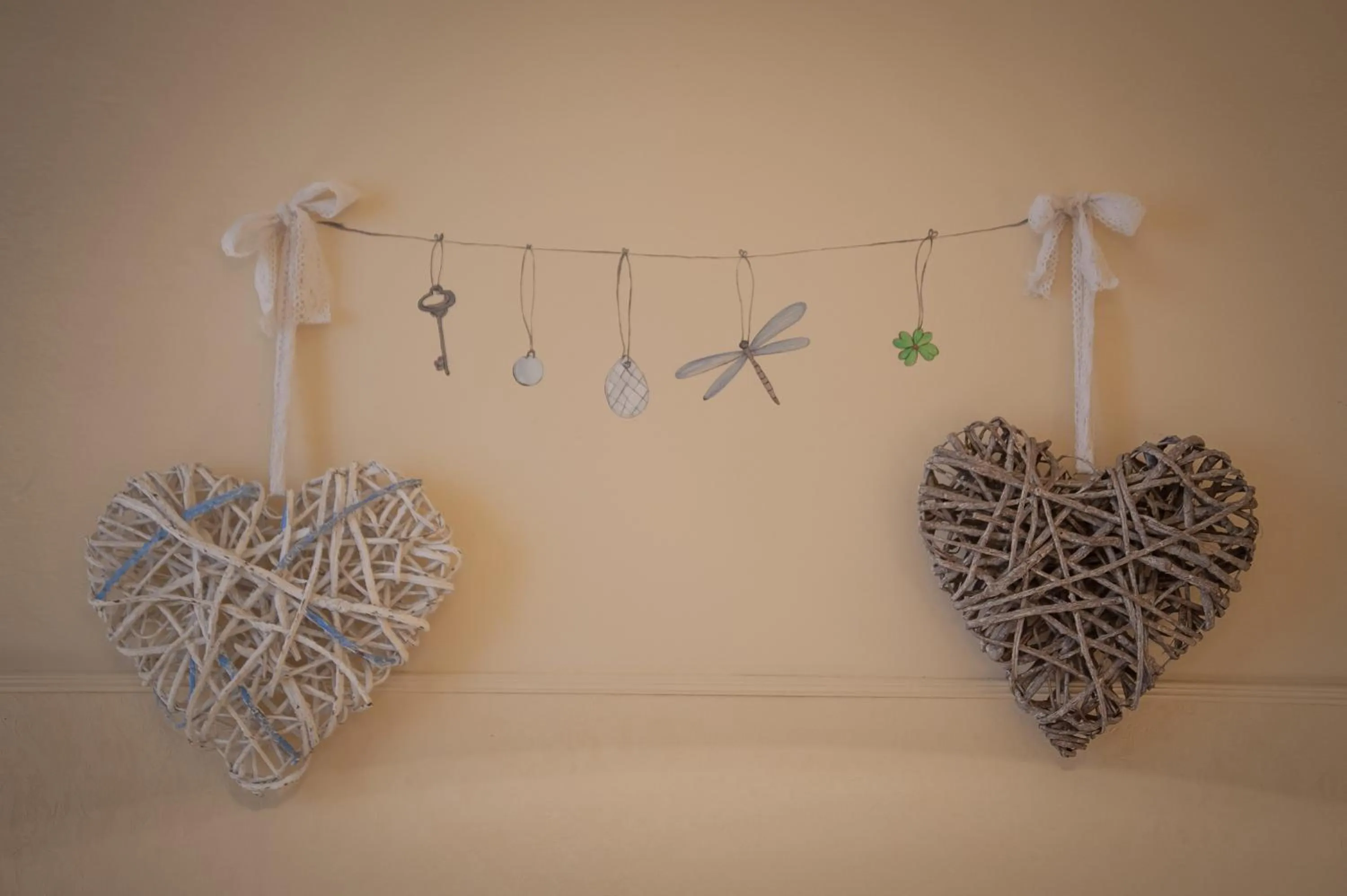 Decorative detail in Albergo Etruria