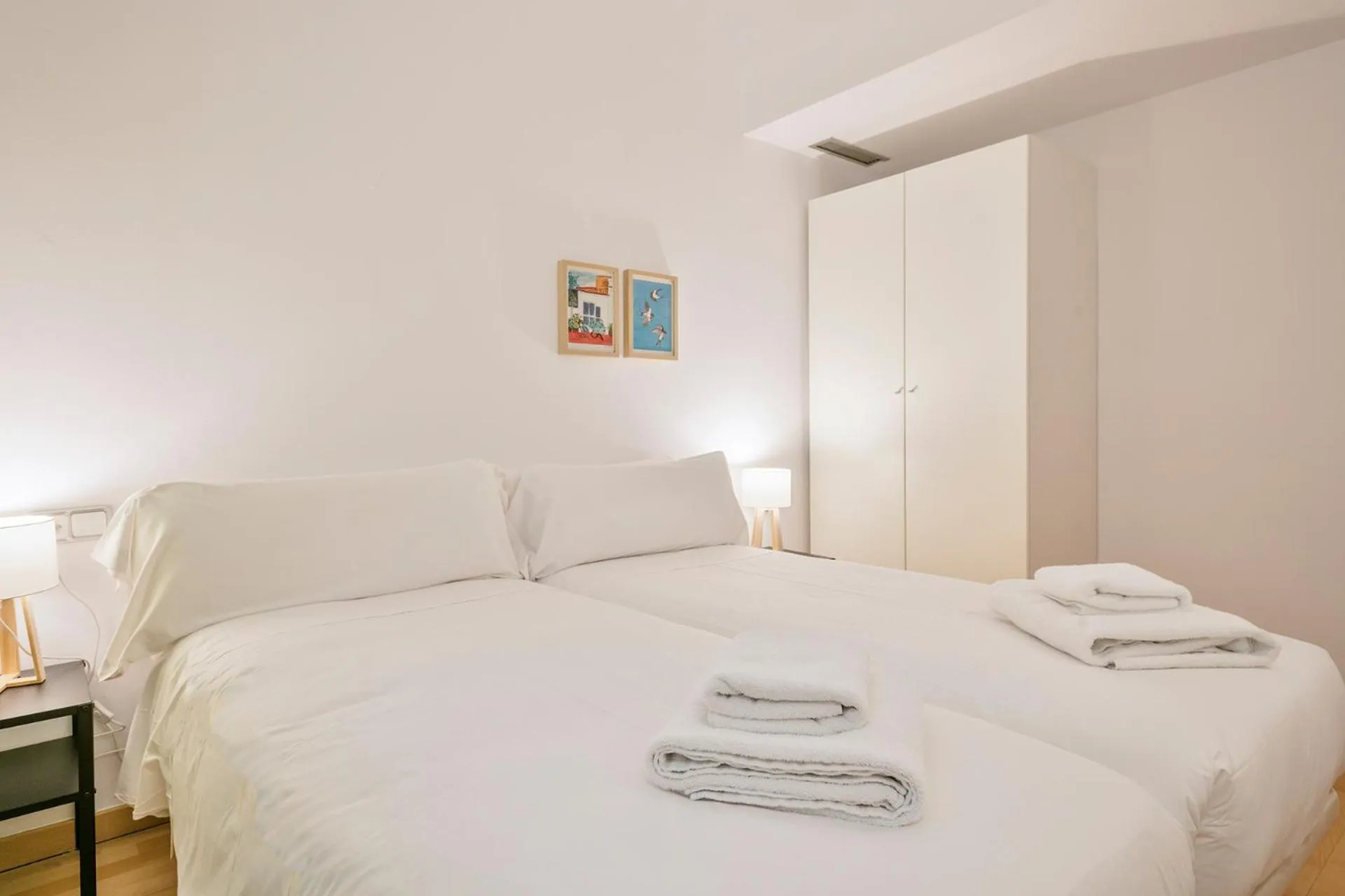 Bed in Inside Barcelona Apartments Princep