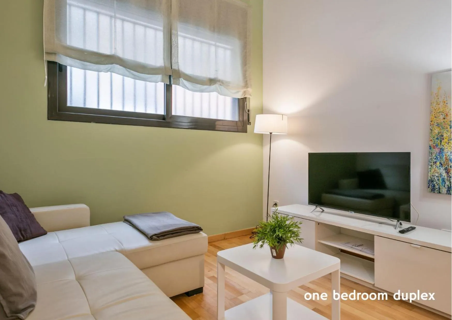 TV and multimedia in Inside Barcelona Apartments Princep