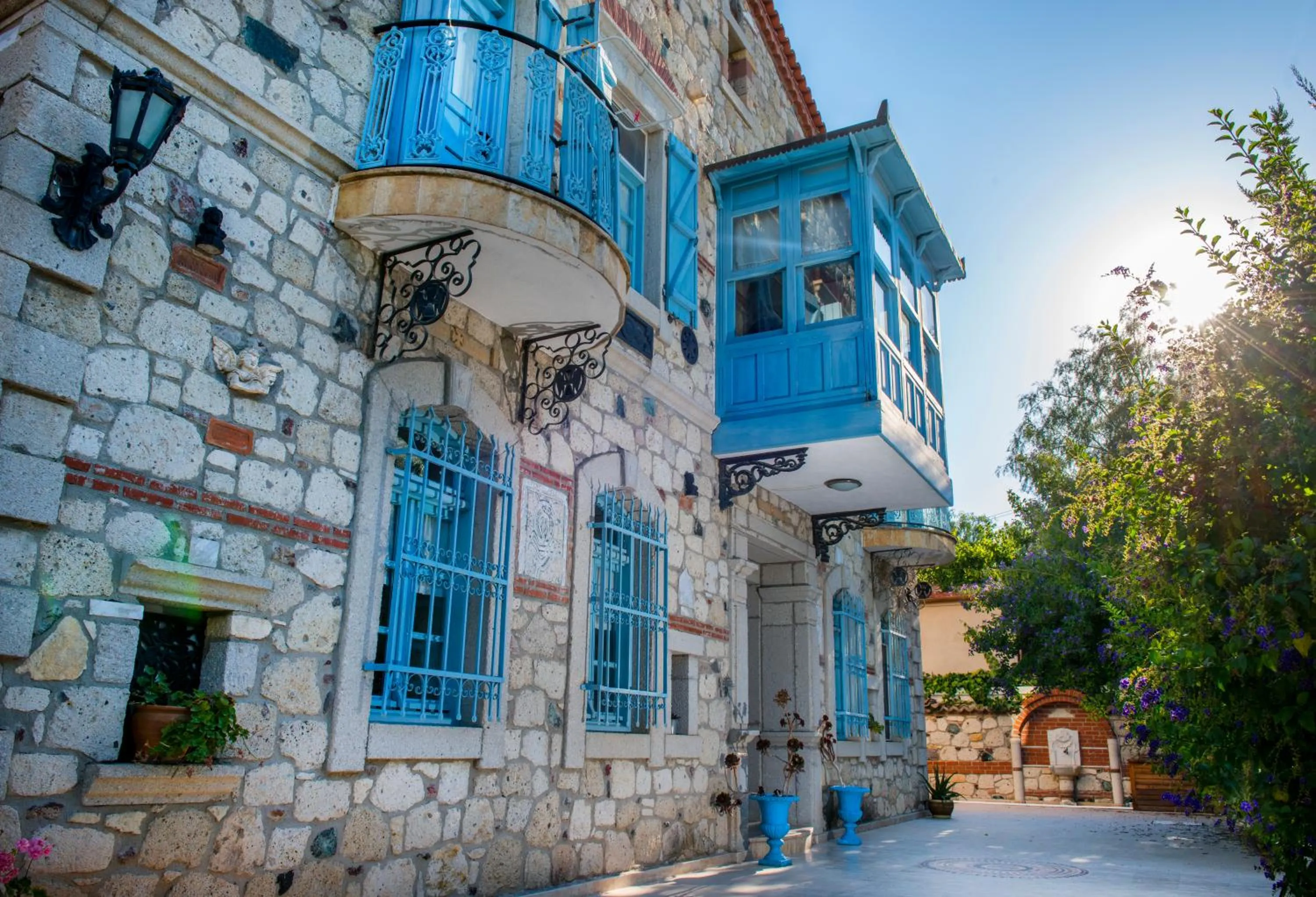 Facade/entrance in Alacati Zeytin Konak Hotel
