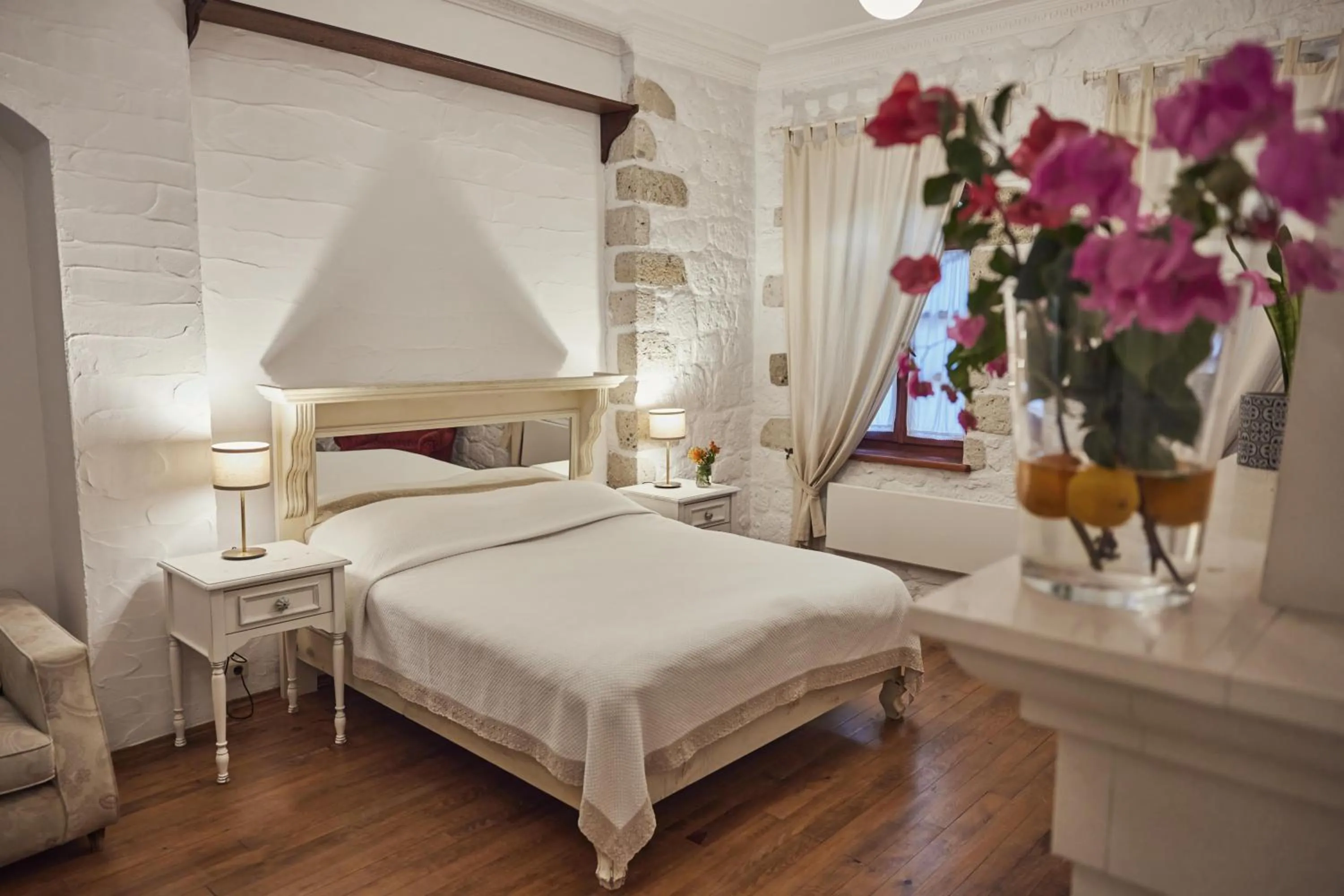 Bed in Alacati Zeytin Konak Hotel