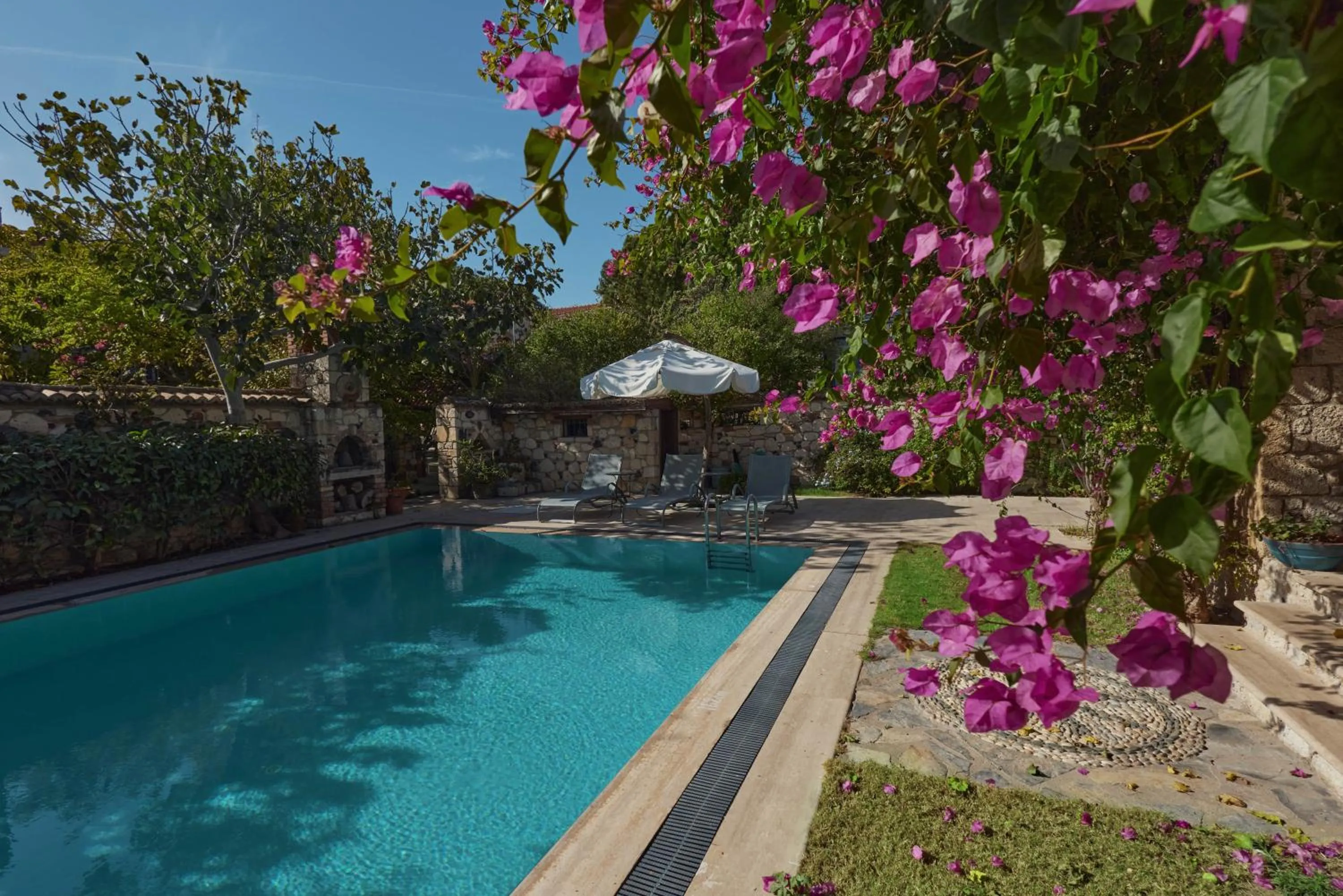 Swimming pool in Alacati Zeytin Konak Hotel