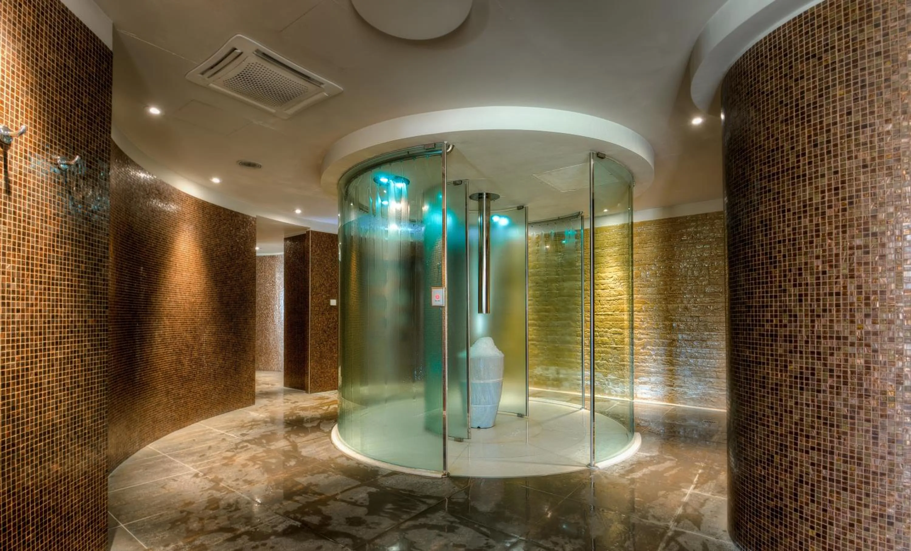 Steam room in Acaya Golf Resort & Spa