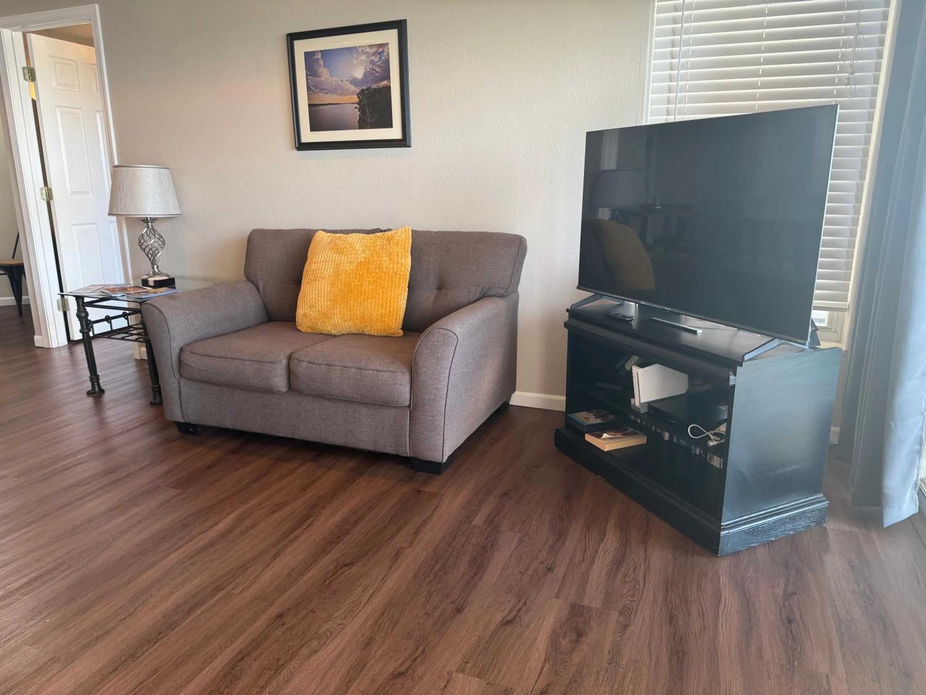 Living room in Lake Ozarks Get Away