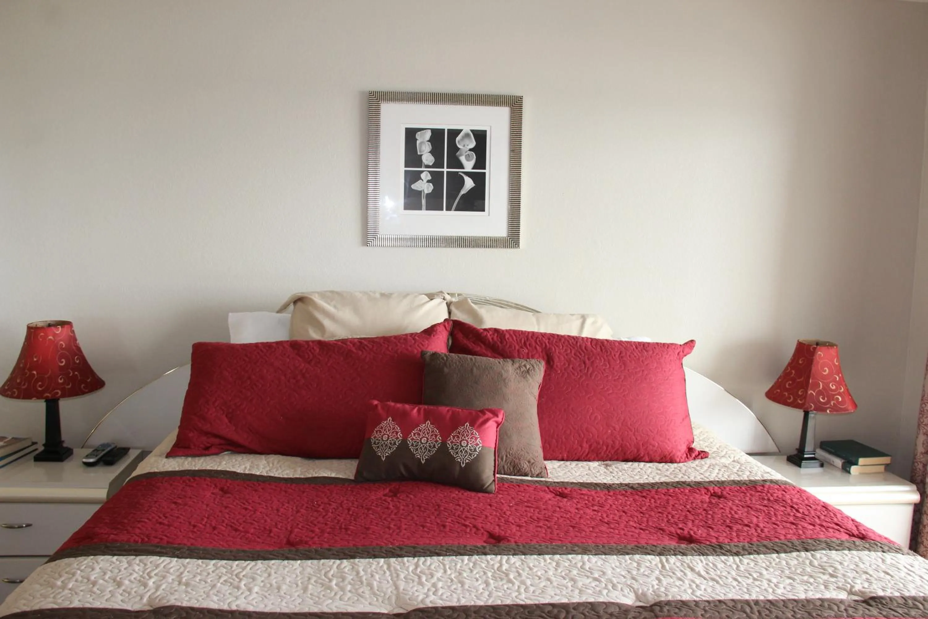 Bedroom, Bed in Lake Ozarks Get Away