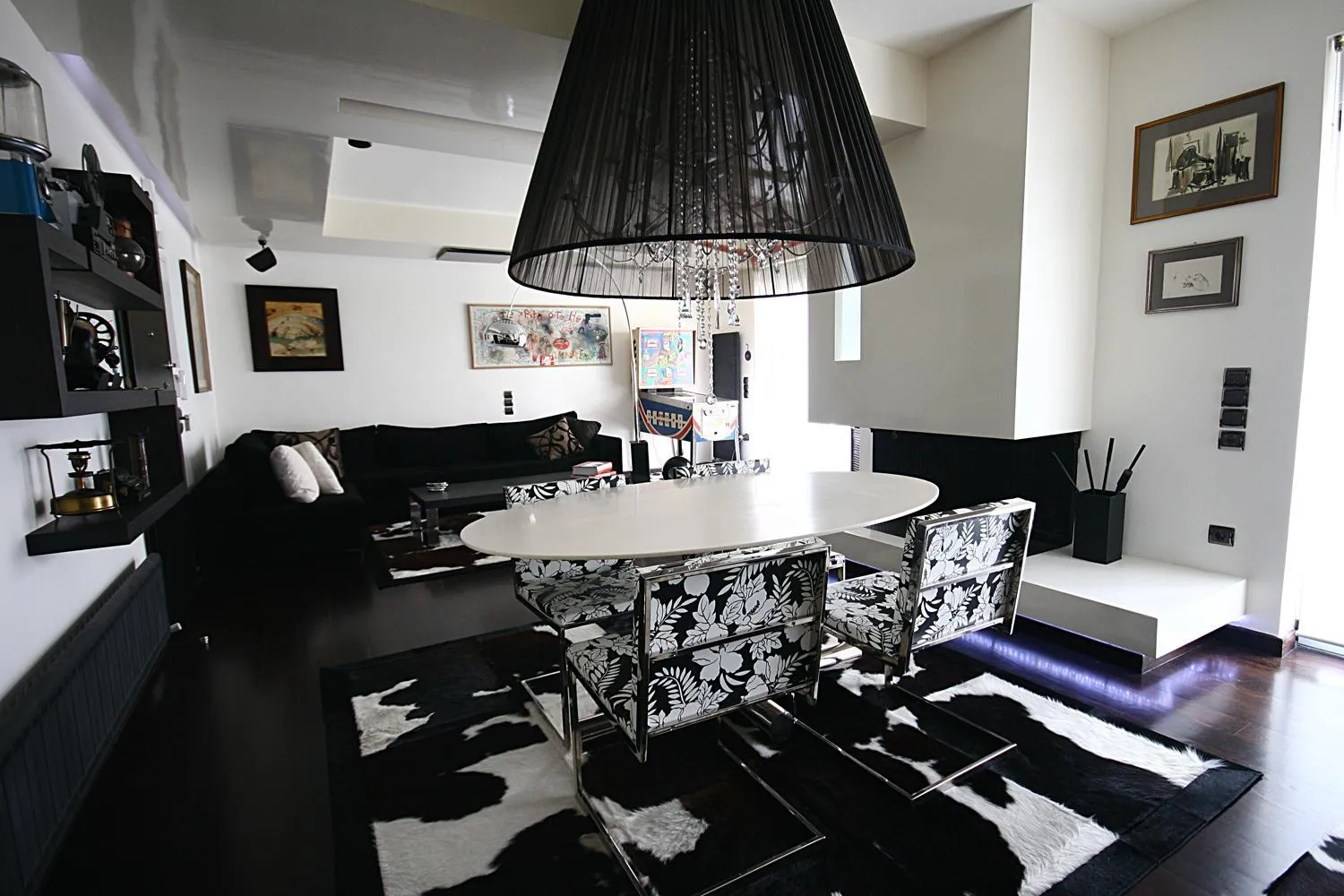 Dining area in Panorama Penthouse & Studios