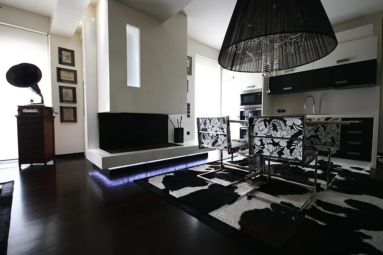 Decorative detail in Panorama Penthouse & Studios