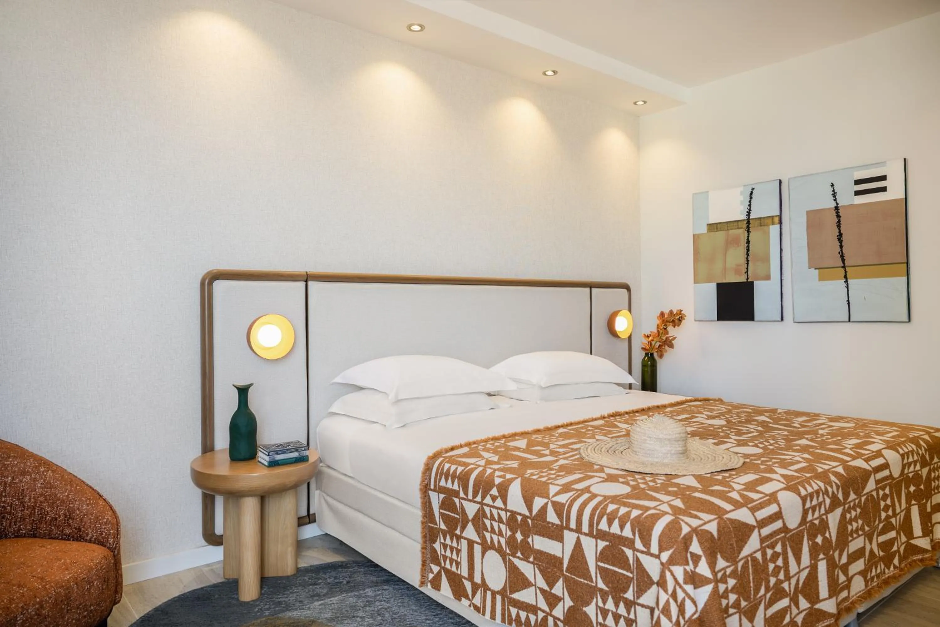 Bed in Dan Panorama Tel Aviv Hotel