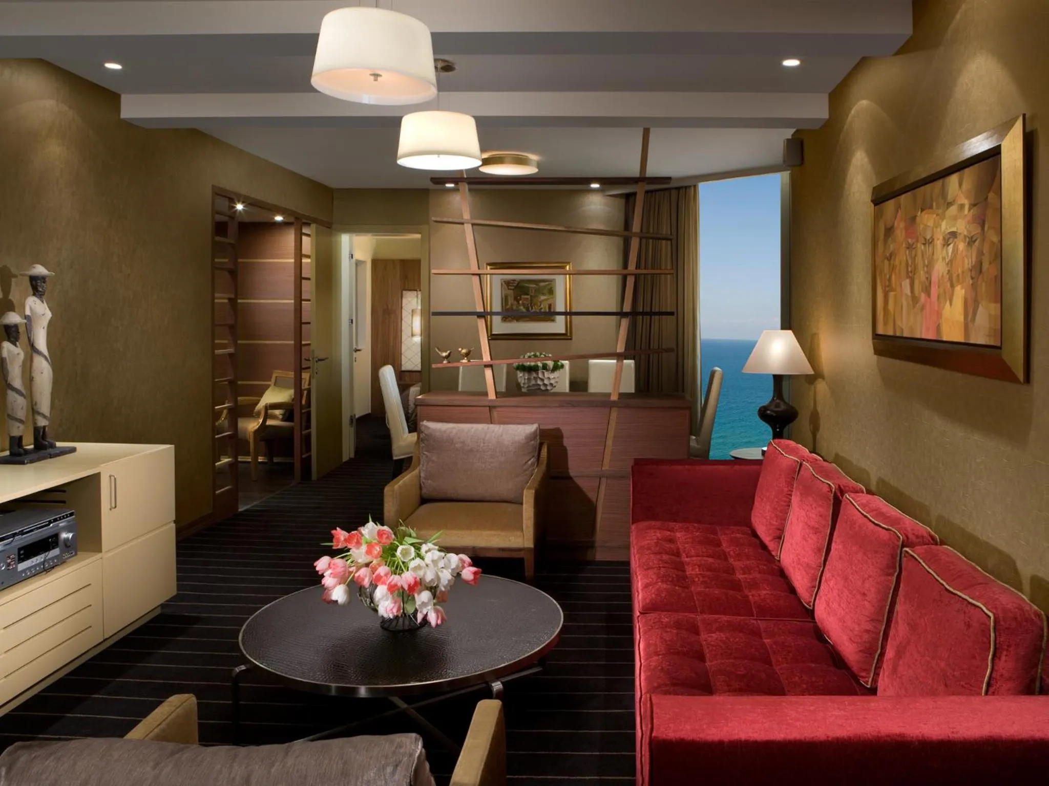 Living room in Dan Panorama Tel Aviv Hotel