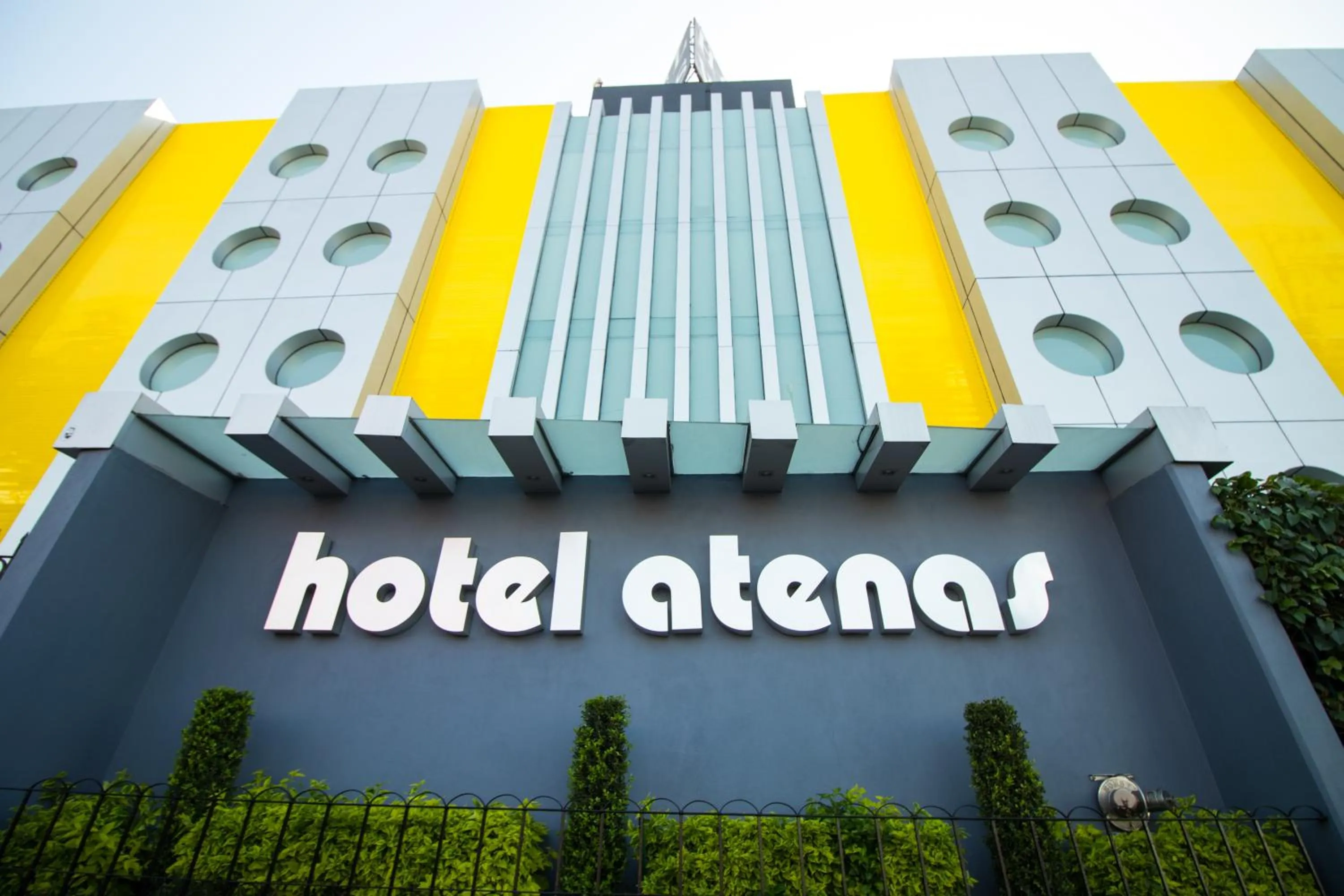 Property building in Hotel Atenas Plaza