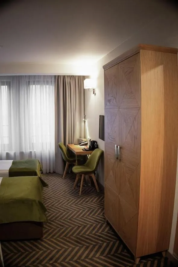 Bed in Hotel Impresja