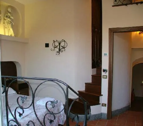 Decorative detail in Hotel OKAPI