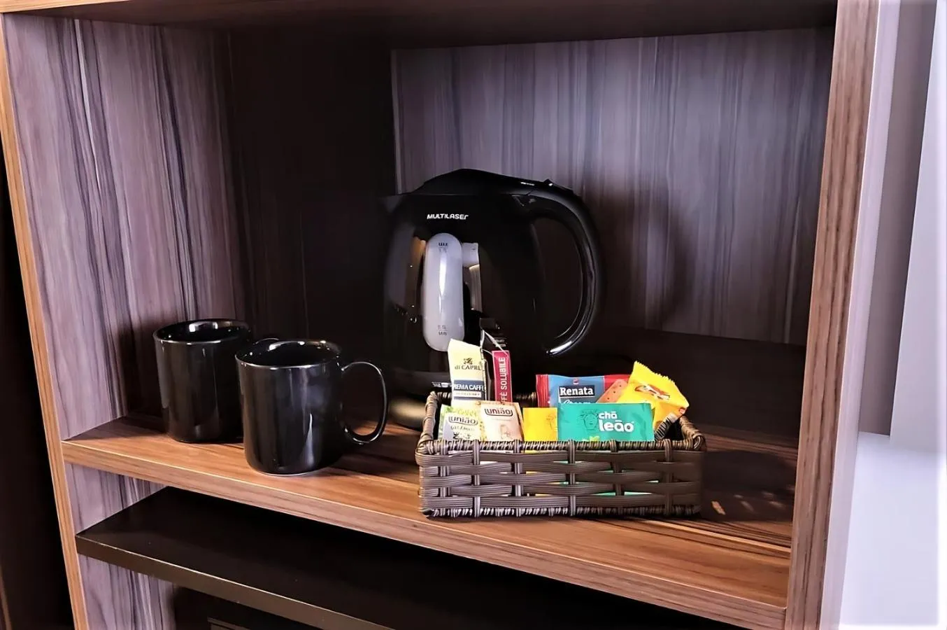 Coffee/tea facilities in Royal Palm Tower Indaiatuba